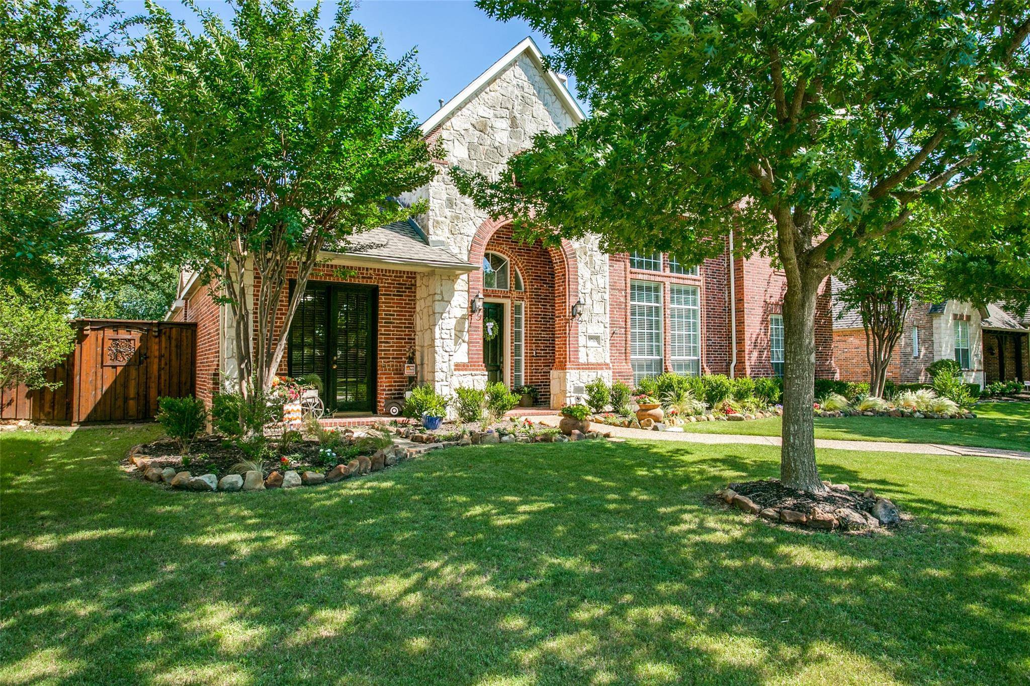 Frisco, TX 75033,9768 Hawks Landing Drive