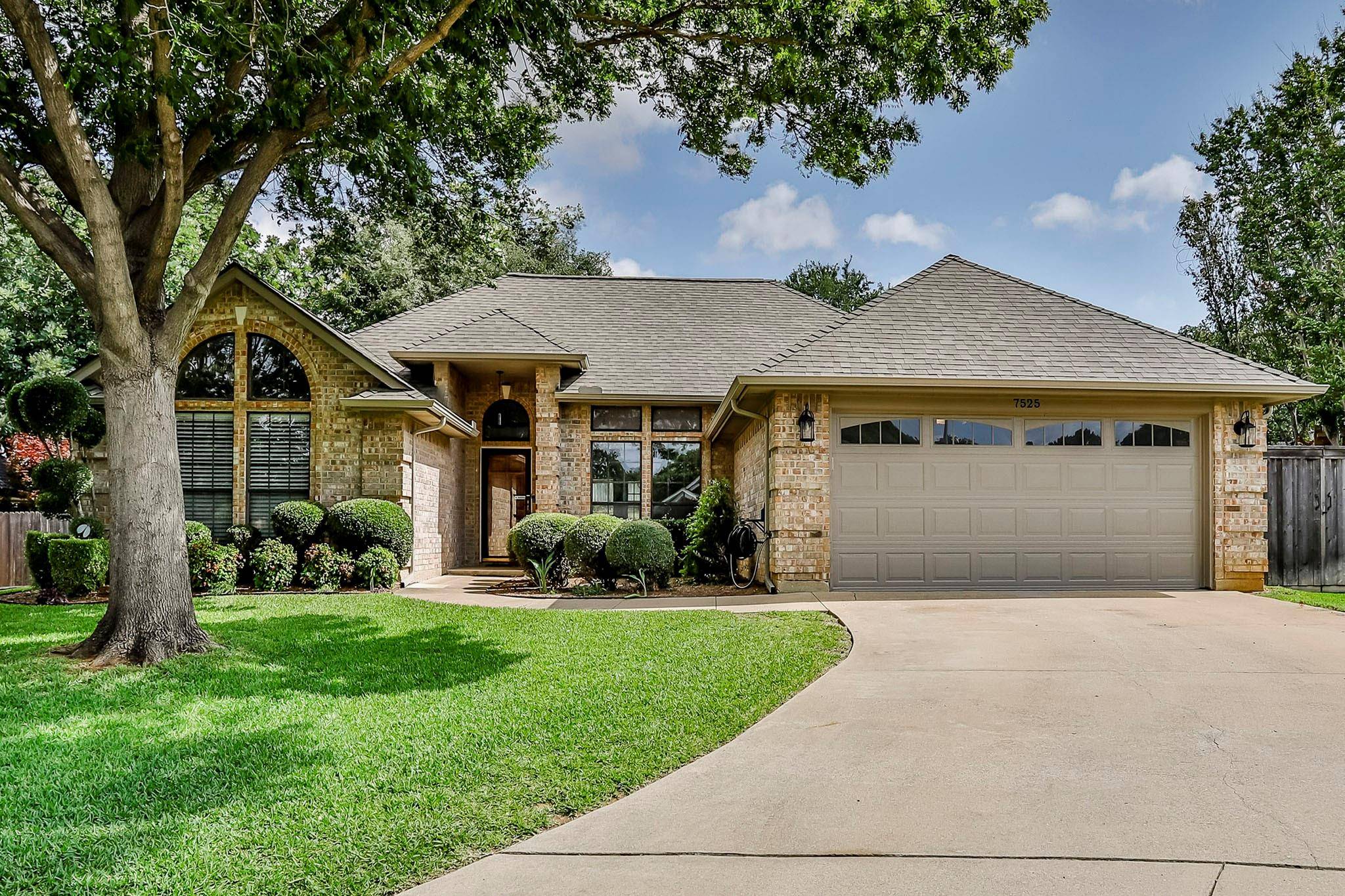 North Richland Hills, TX 76182,7525 Wentwood Court