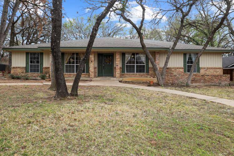 Arlington, TX 76016,6102 Saddle Ridge Court