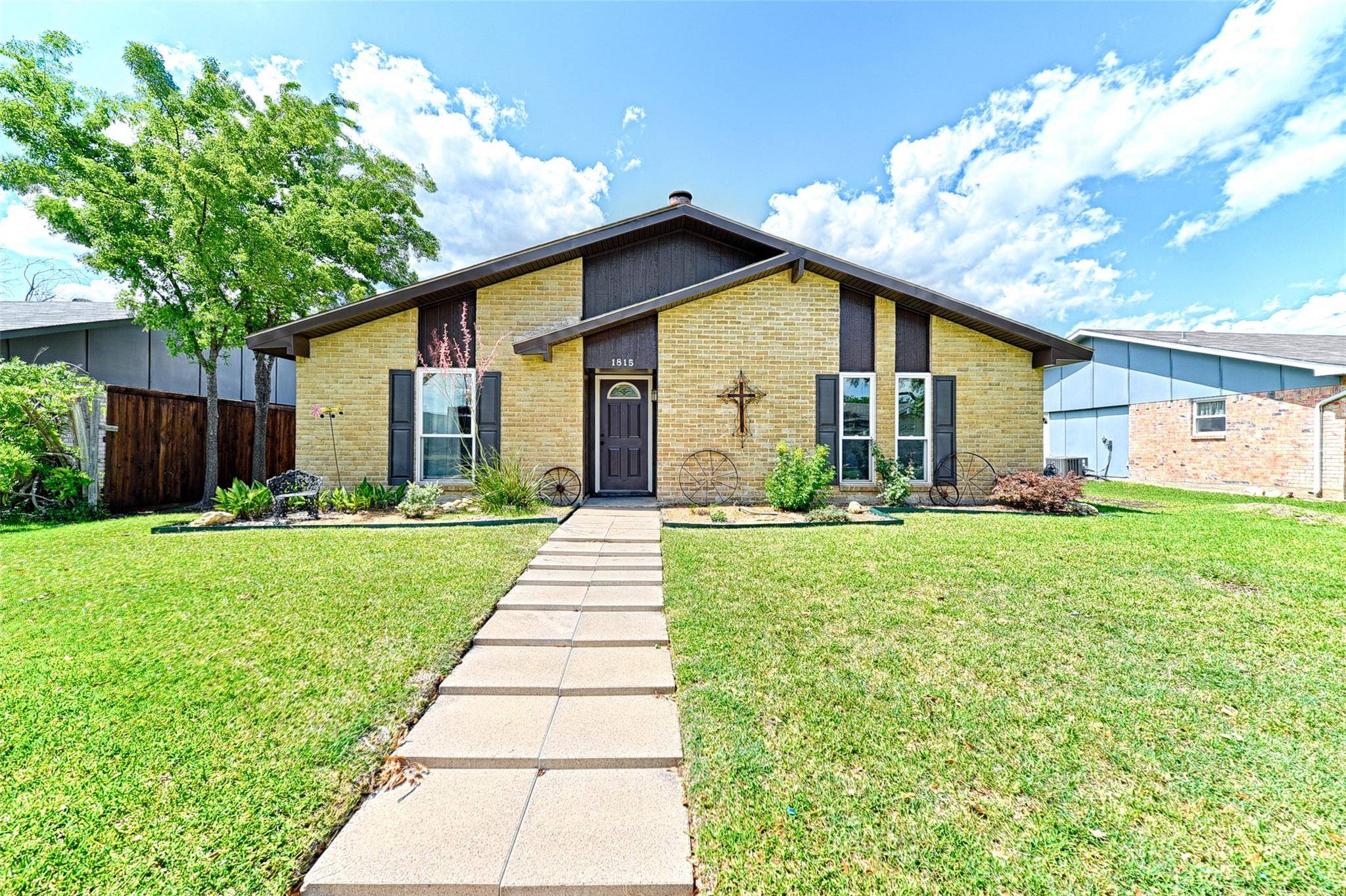 Carrollton, TX 75007,1815 Paxton Drive