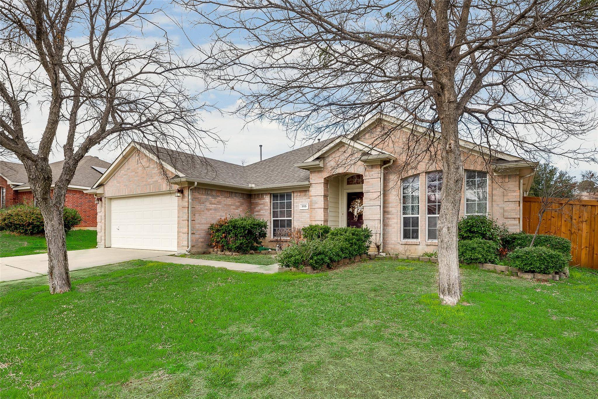 Euless, TX 76040,305 Cliffdale Drive