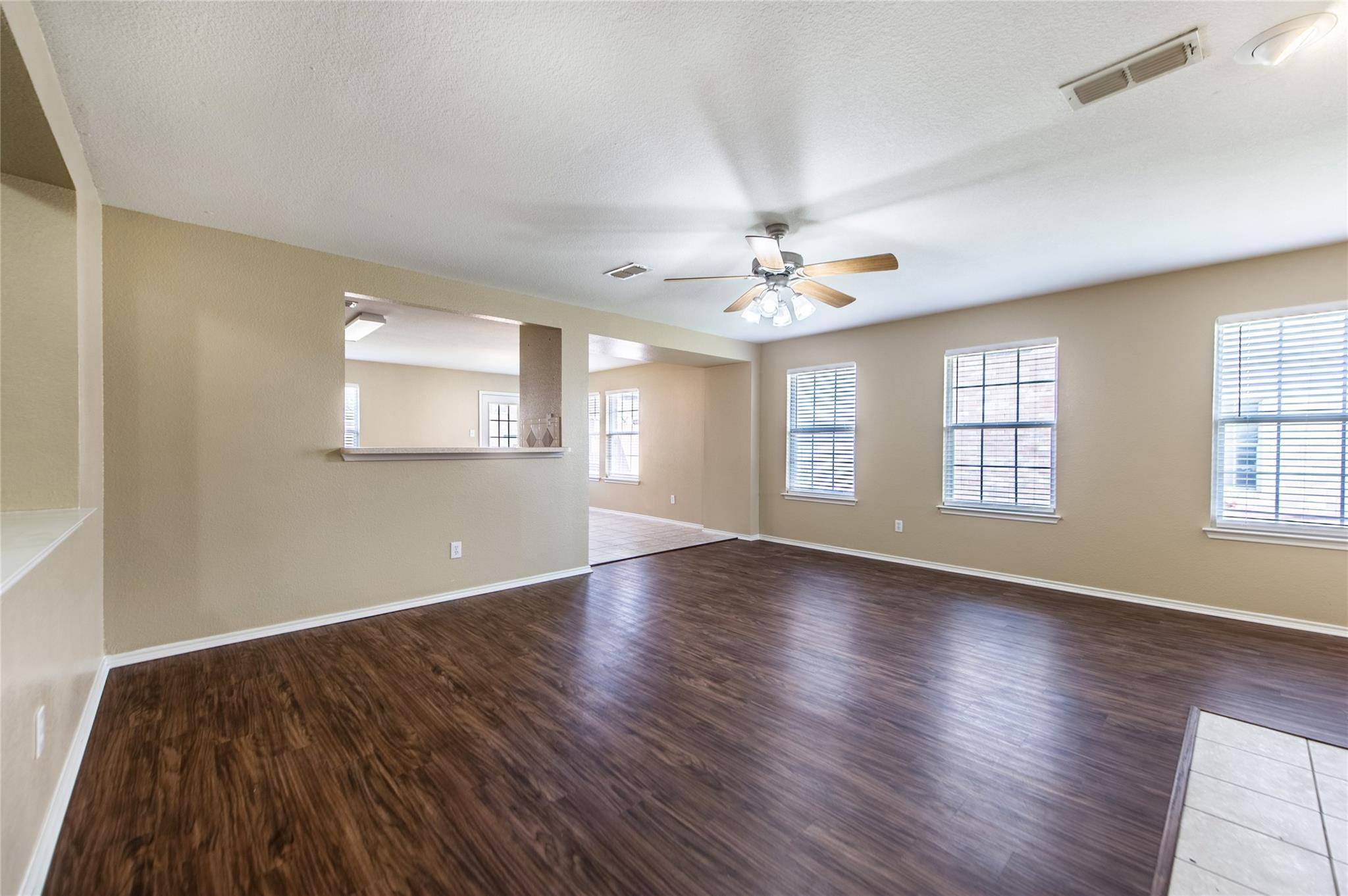 Euless, TX 76039,505 Angela Lane