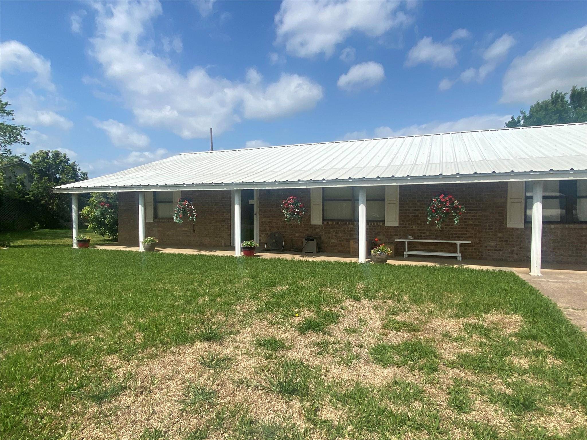 Hico, TX 76457,912 Chestnut Street