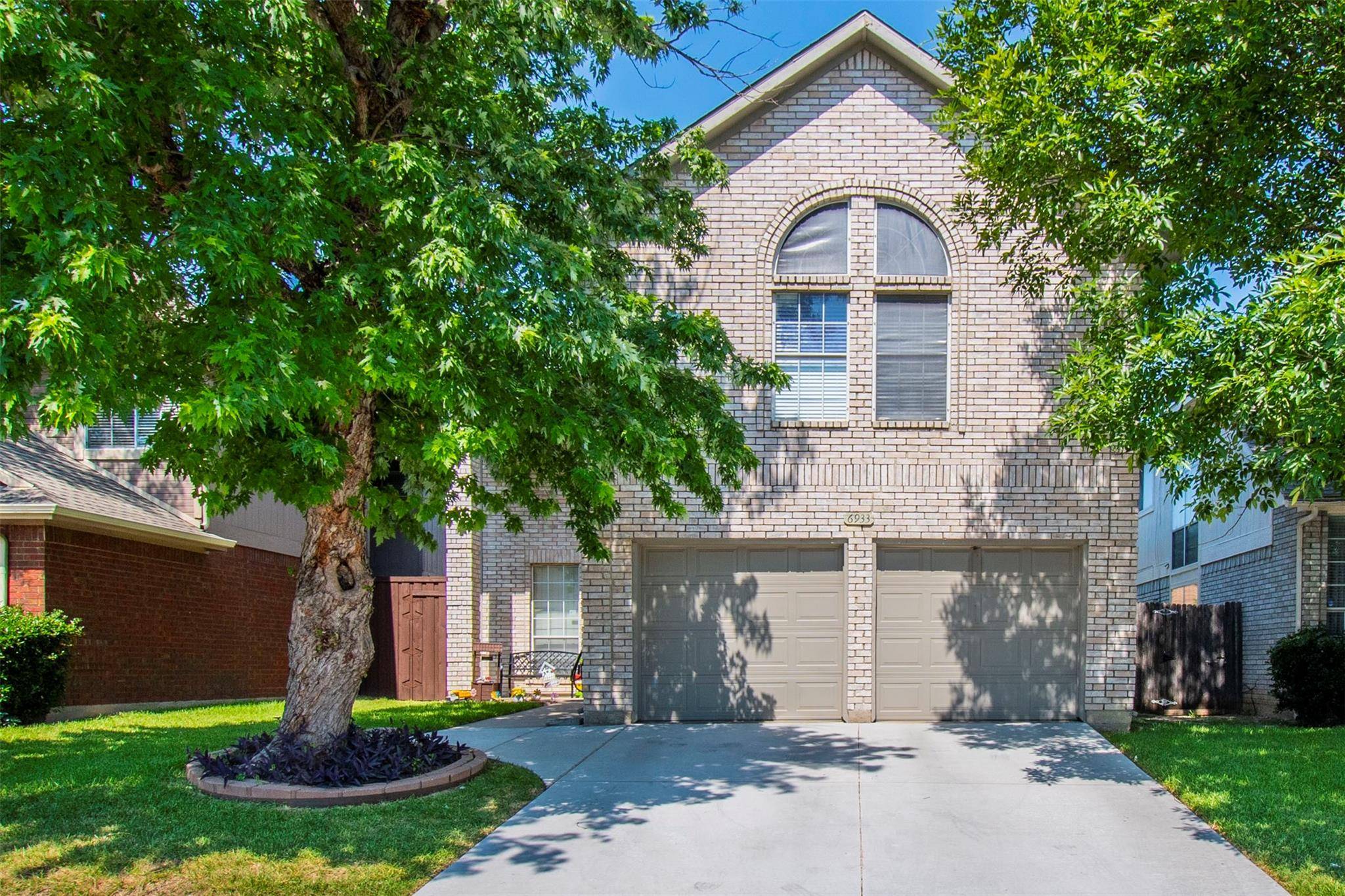 Plano, TX 75023,6933 Hickory Creek