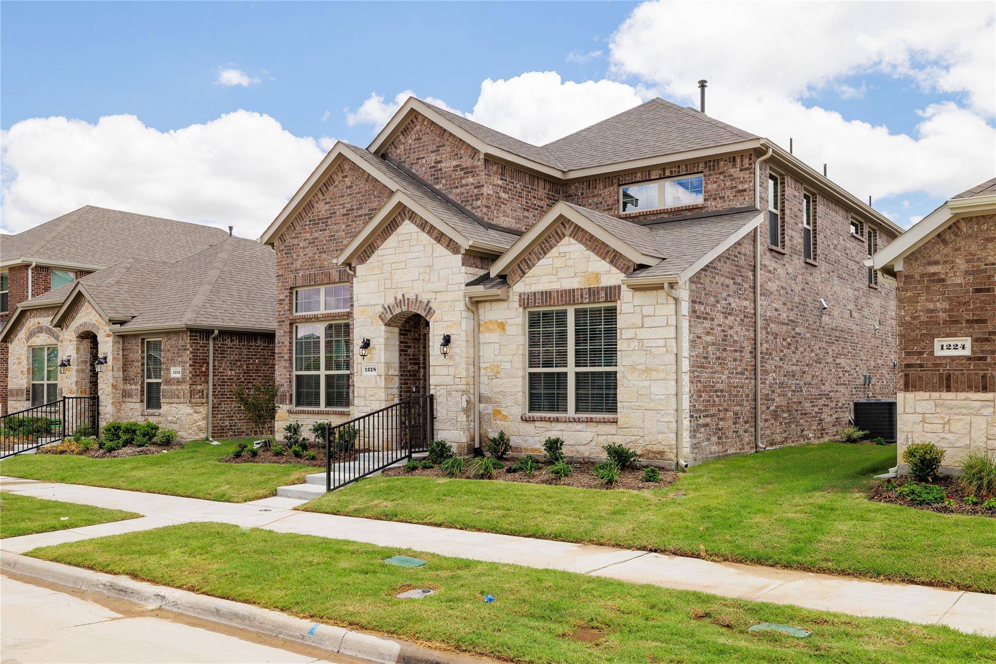 Little Elm, TX 75068,1228 Ridgeline Street