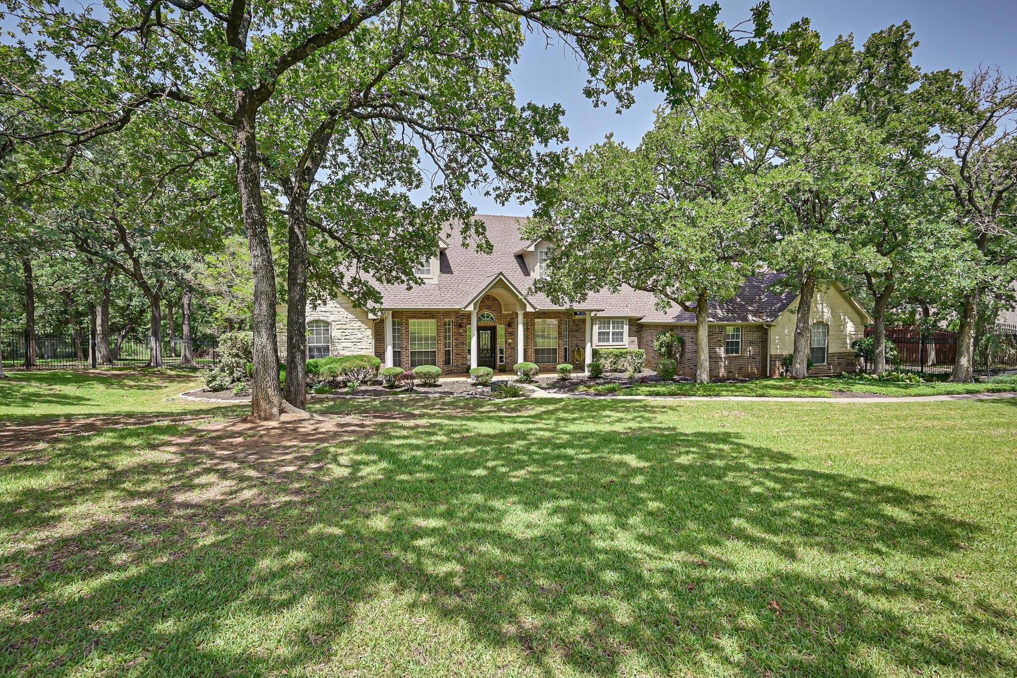 Mansfield, TX 76063,7008 Wooded Acres Trail