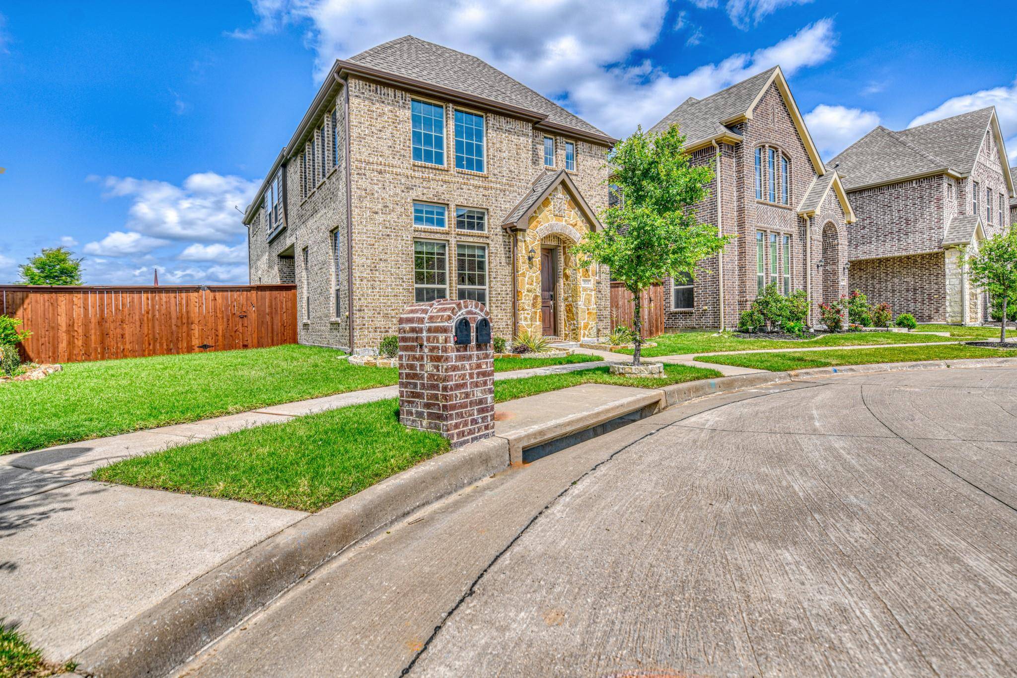 Mckinney, TX 75070,3816 Cliffstone Way