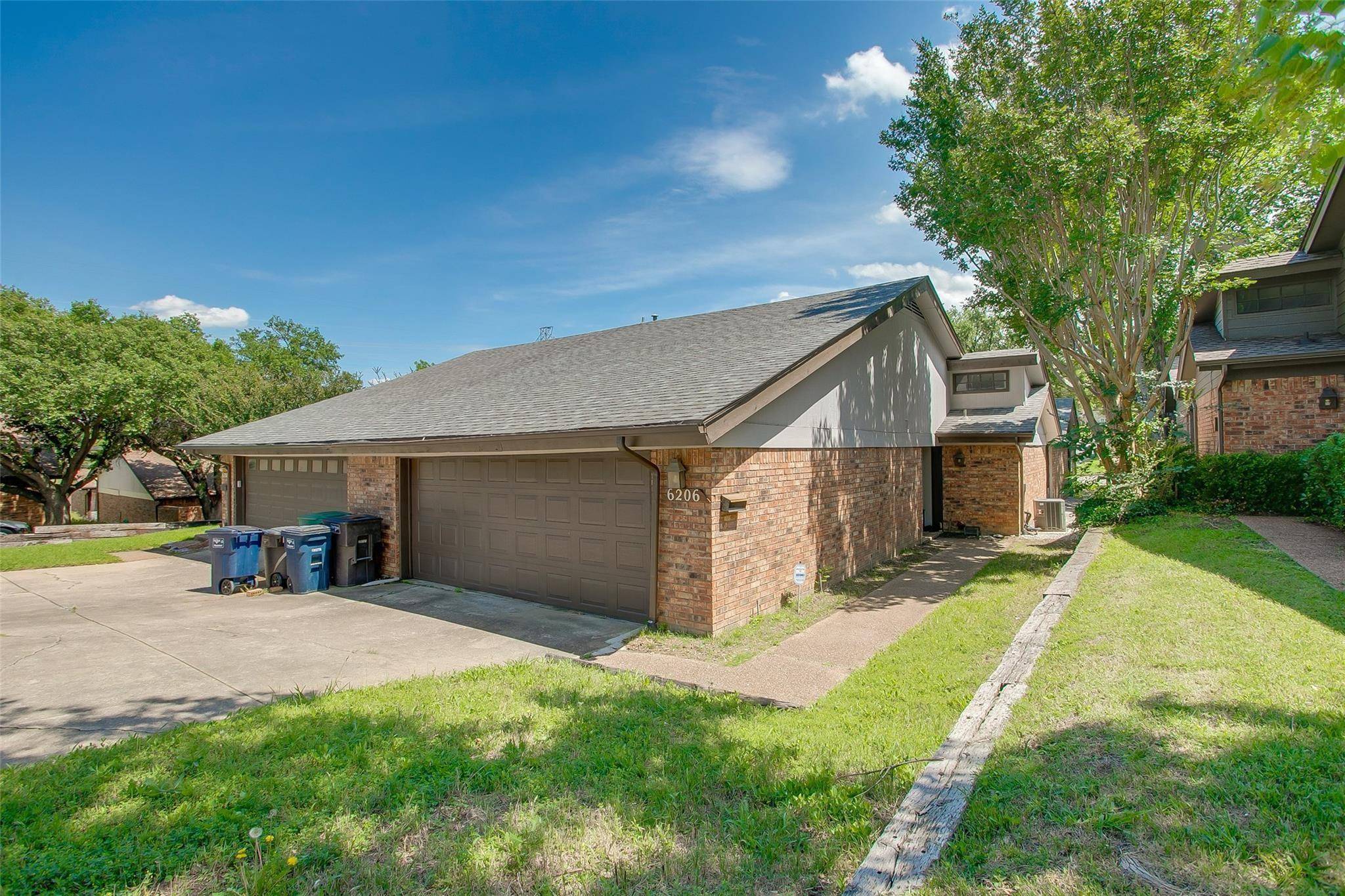 Fort Worth, TX 76112,6206 Post Oak Terrace