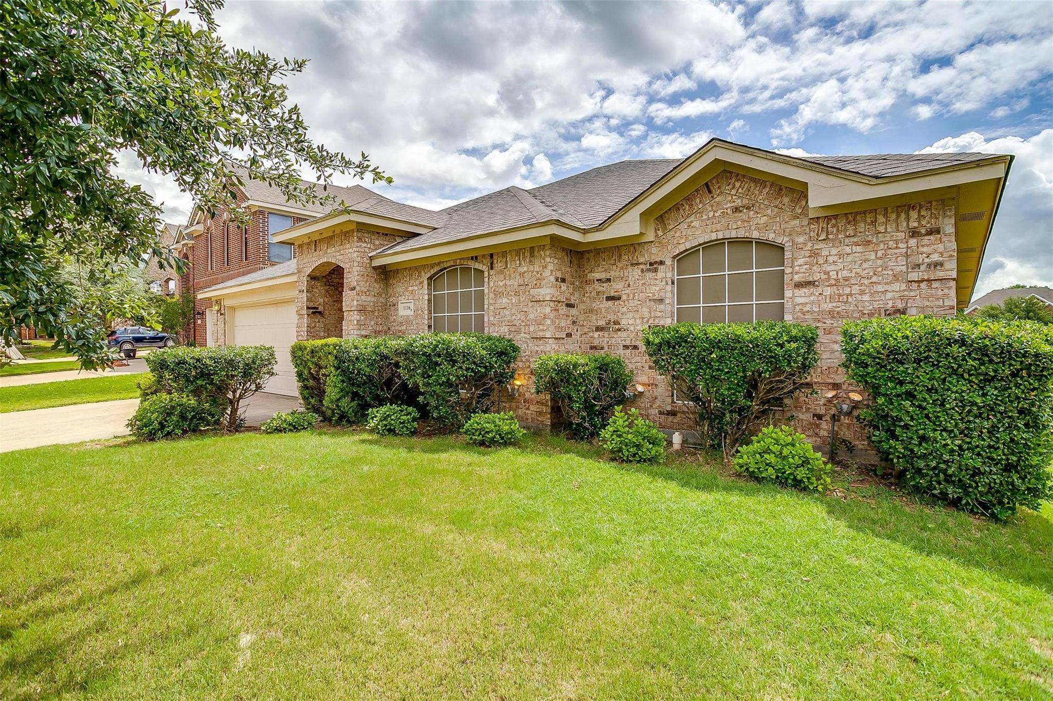 Burleson, TX 76028,1116 Hackberry Court