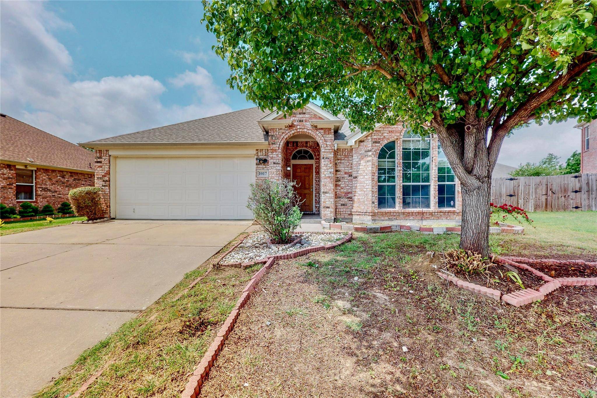 Arlington, TX 76002,1017 Zachary Drive