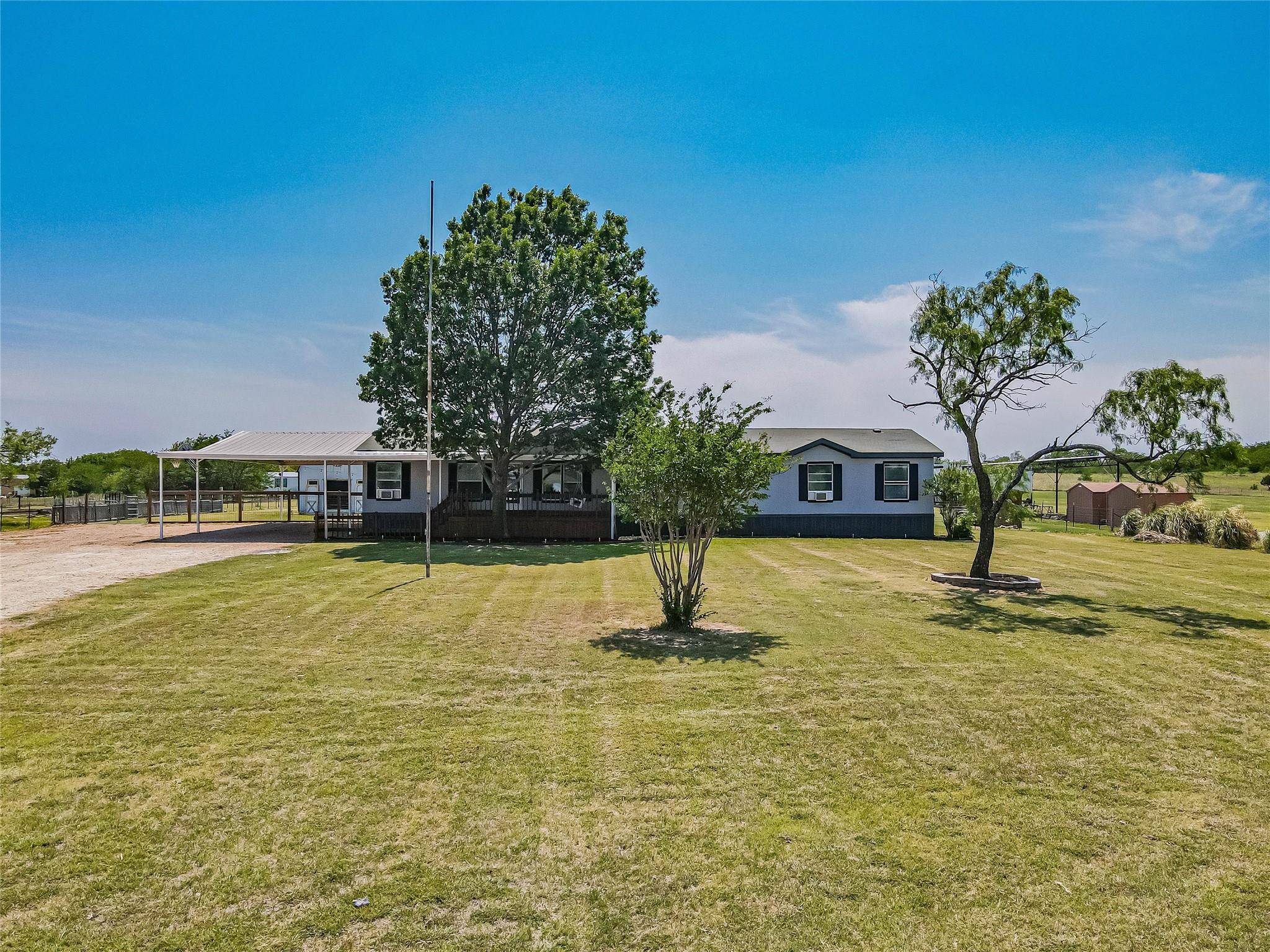 Godley, TX 76044,9013 County Road 1229