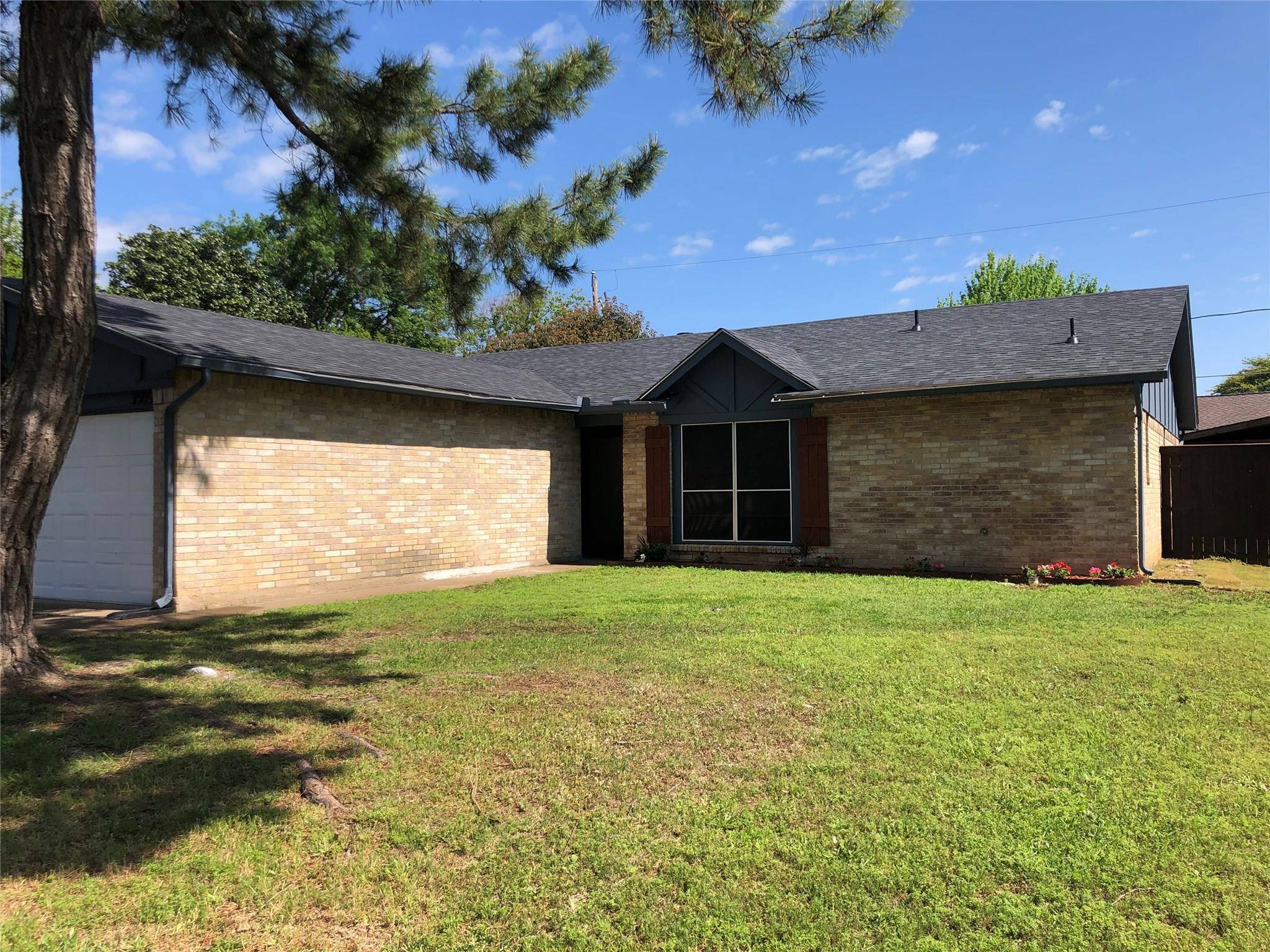 Arlington, TX 76017,3509 Willow Ridge Drive