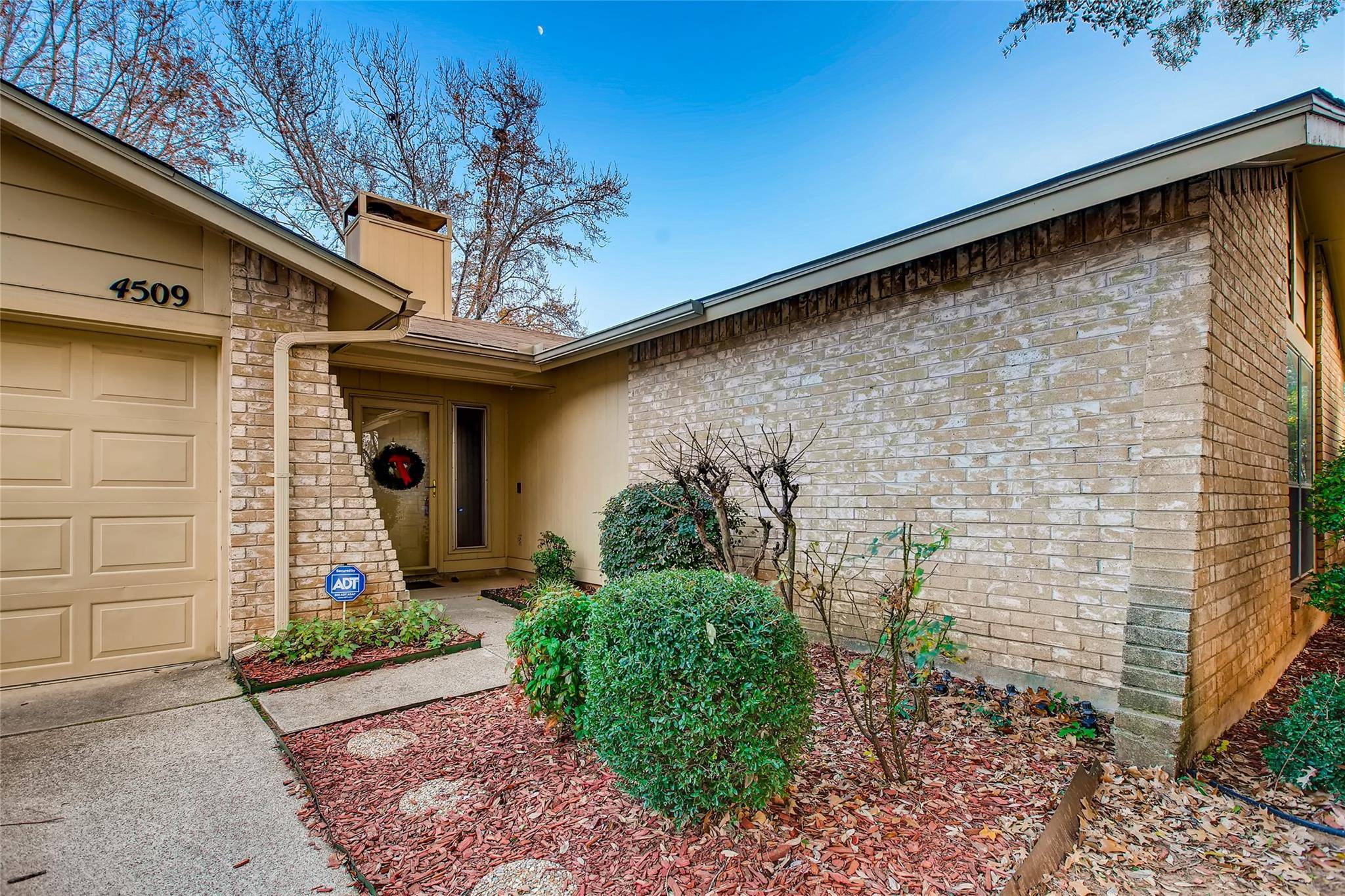 Arlington, TX 76017,4509 Palomino Court