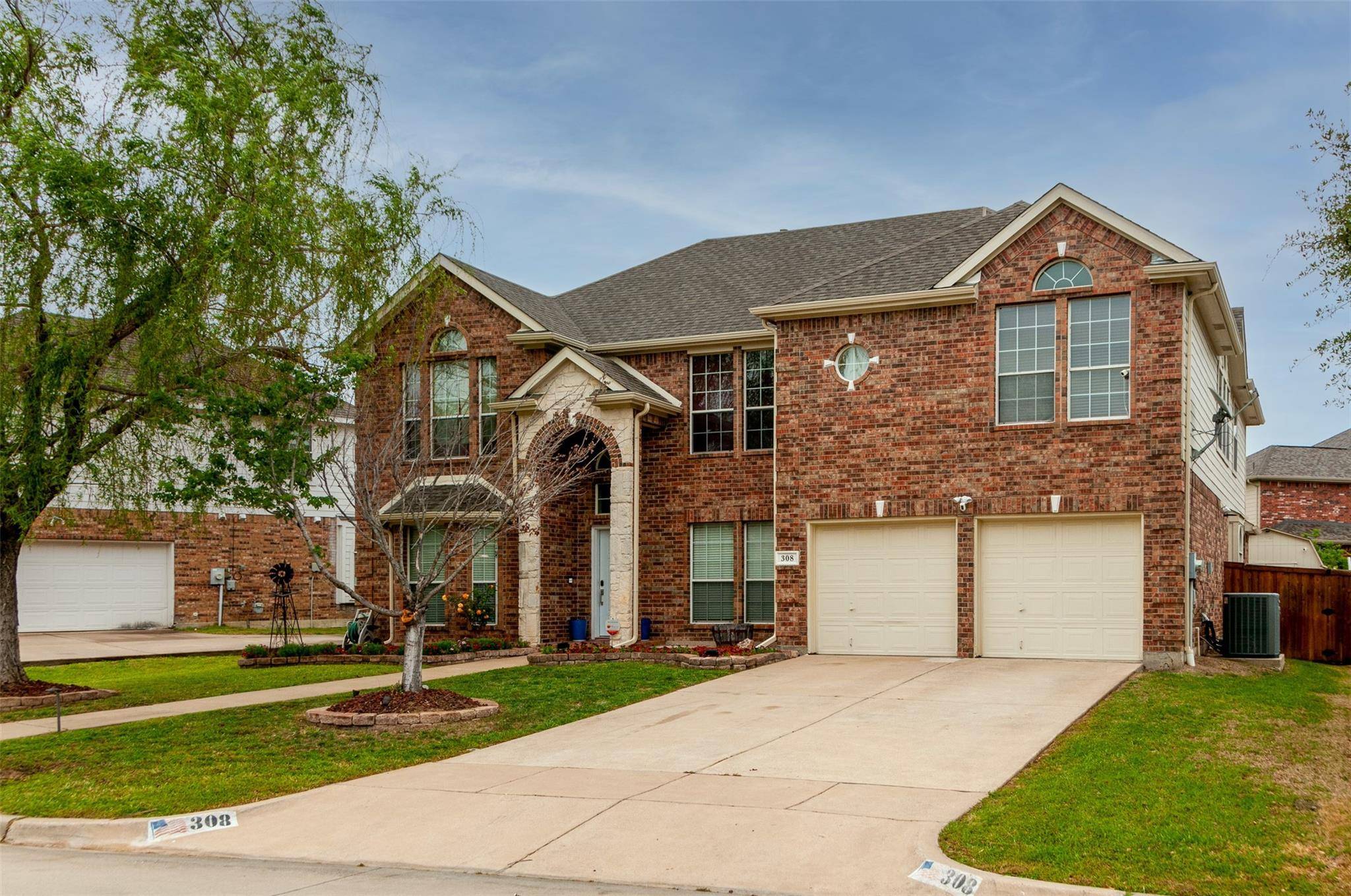 Mansfield, TX 76063,308 Forestridge Drive