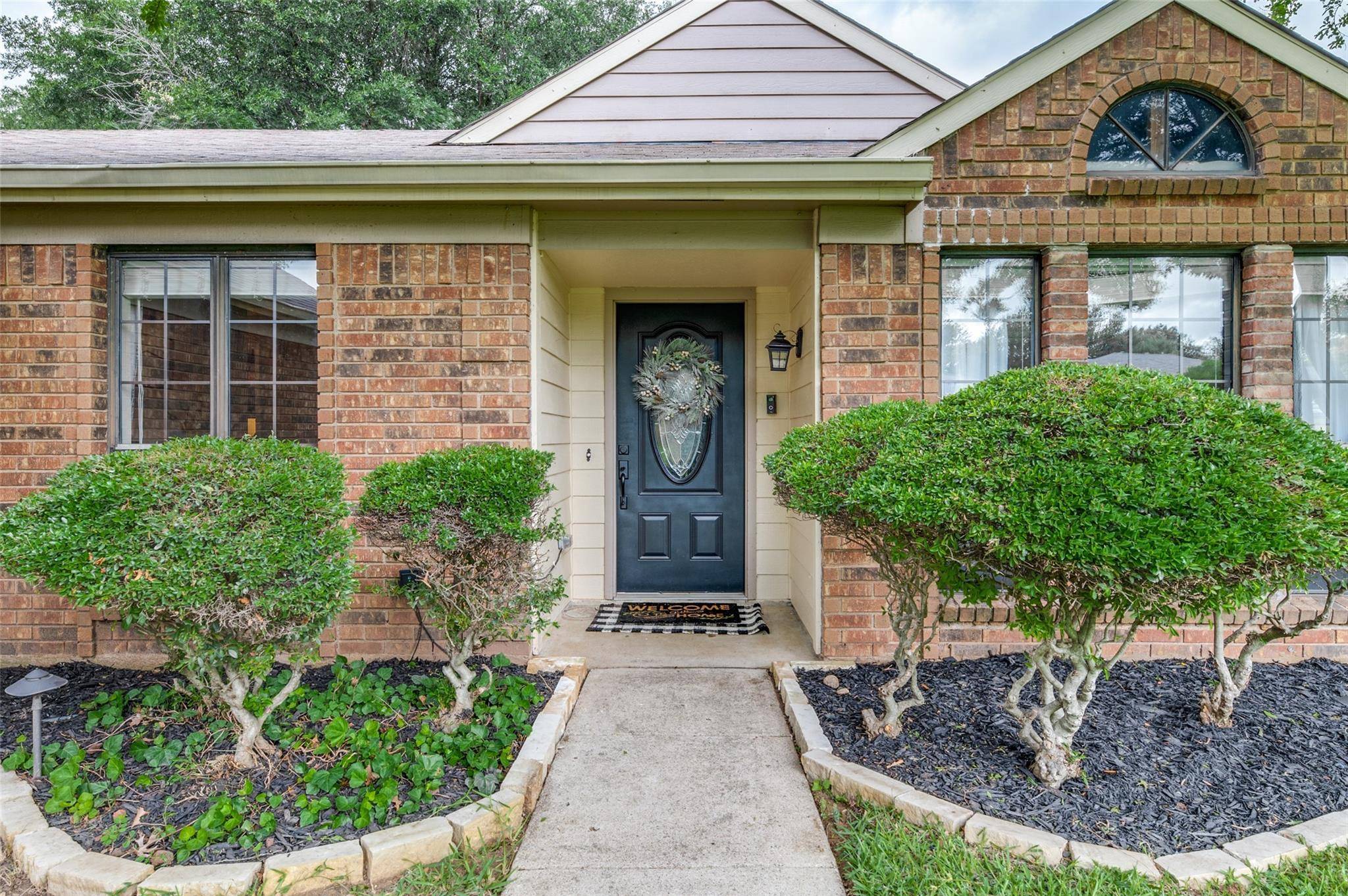 Euless, TX 76039,2609 Bayberry Lane