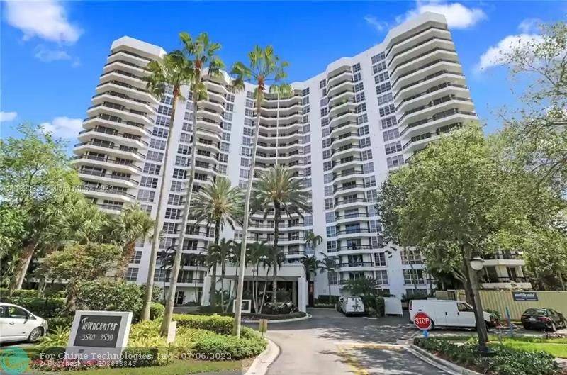 Aventura, FL 33180,3600 Mystic Pointe Dr  #403