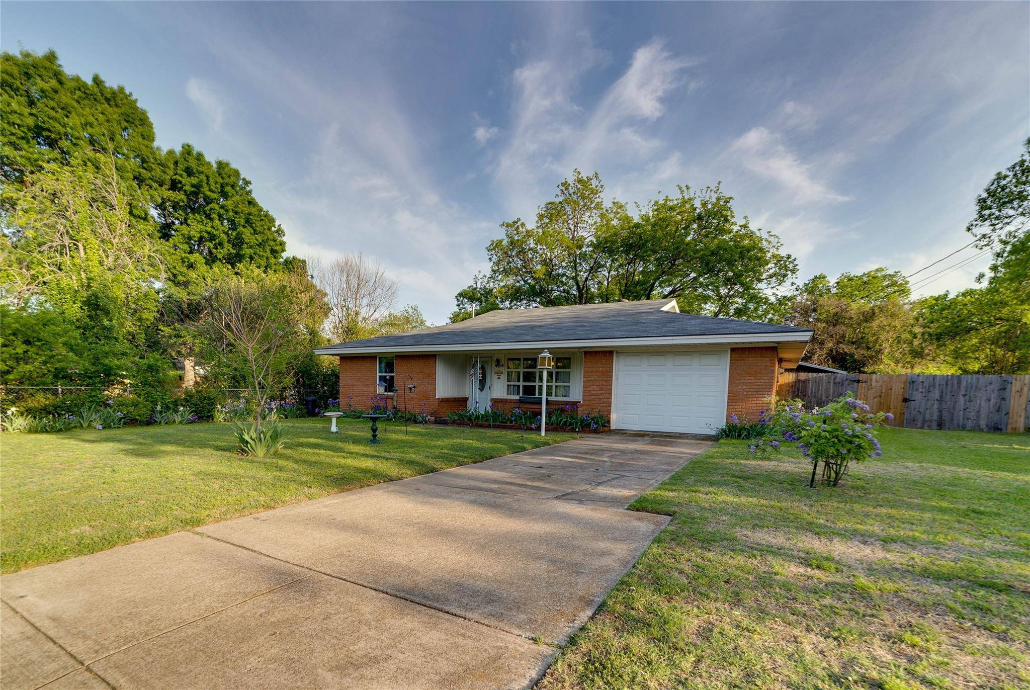 Benbrook, TX 76126,404 Childers Avenue