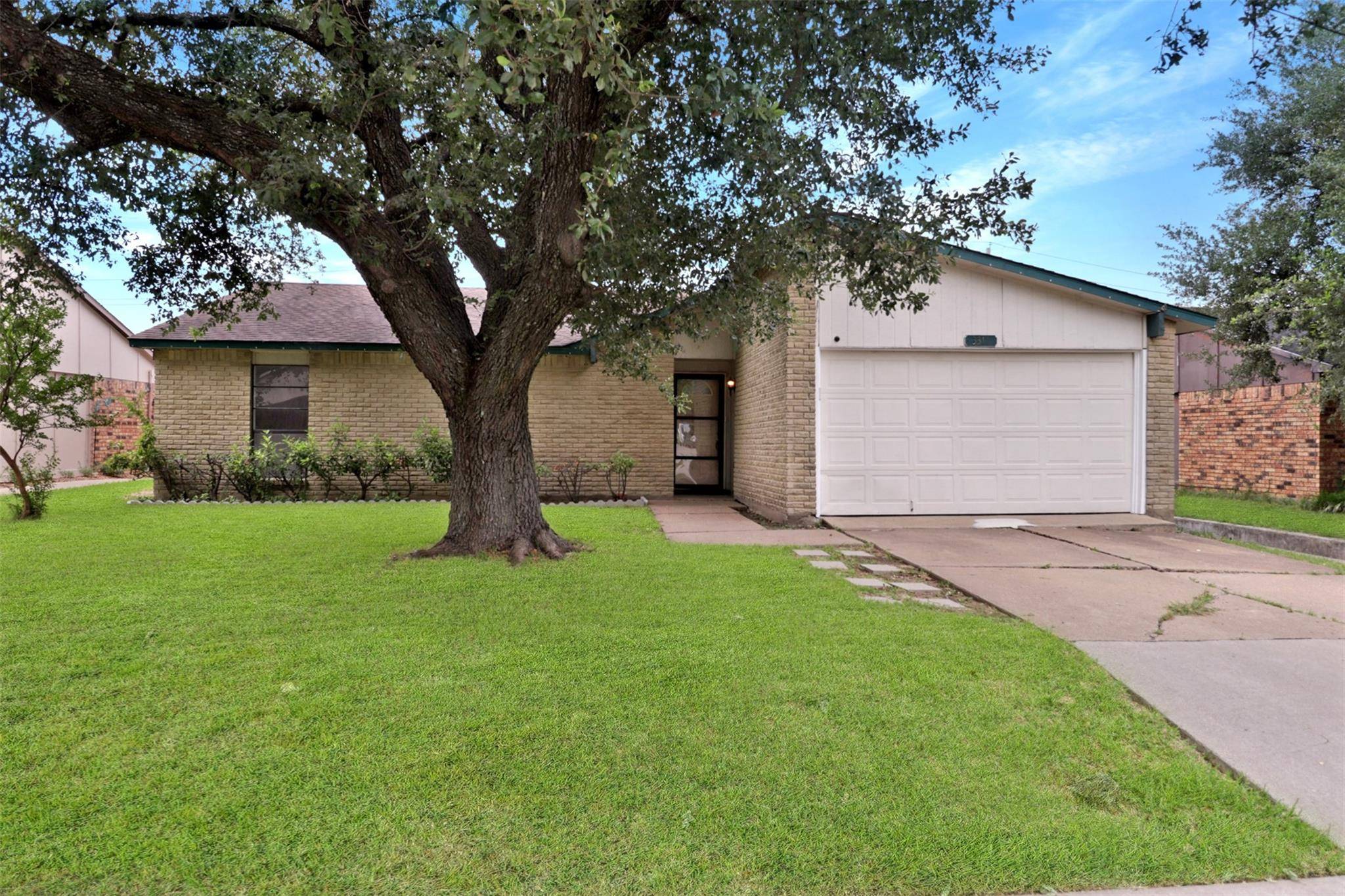 Rowlett, TX 75089,3314 Maple Lane