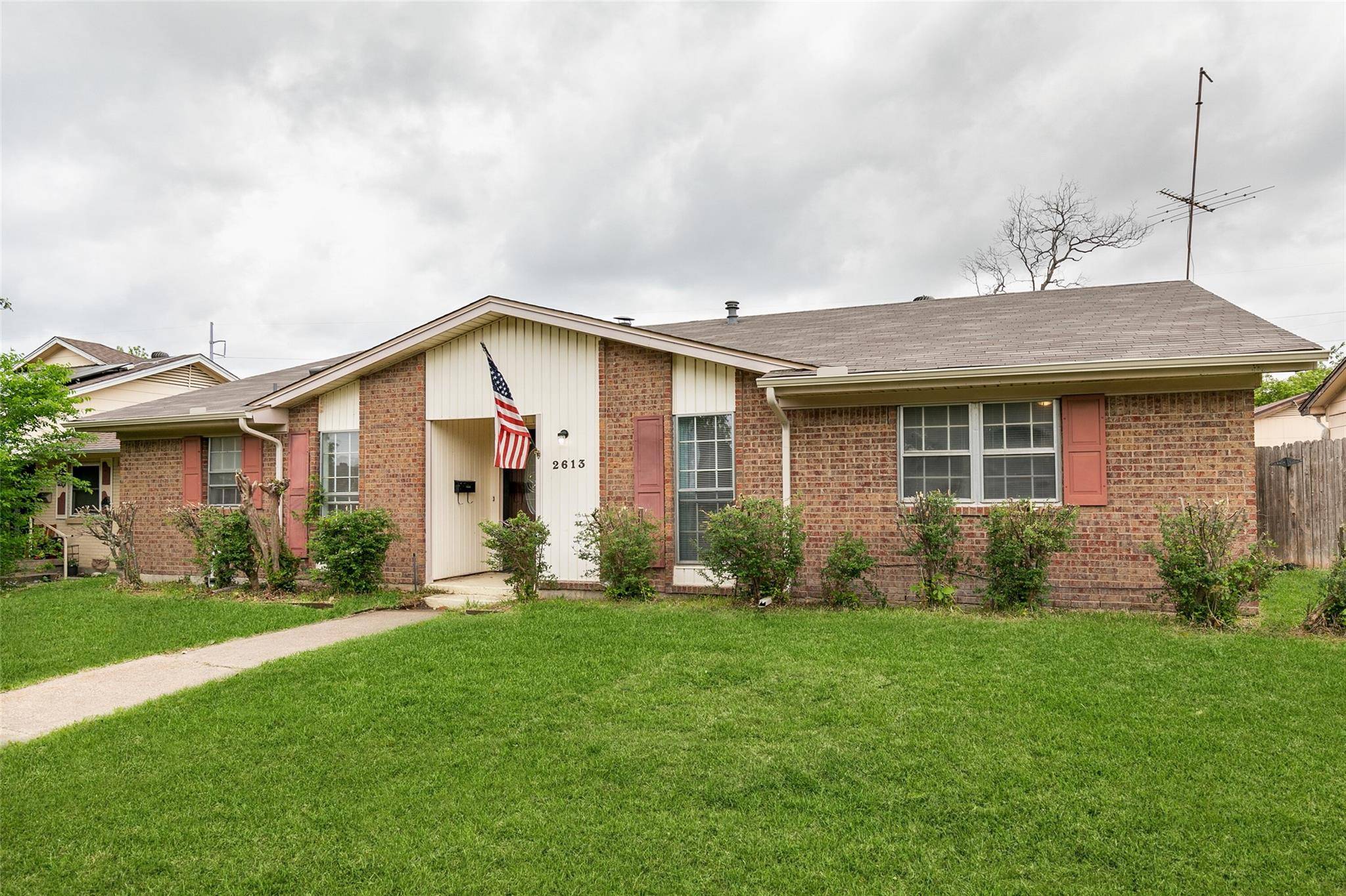 Mesquite, TX 75150,2613 Leta Way