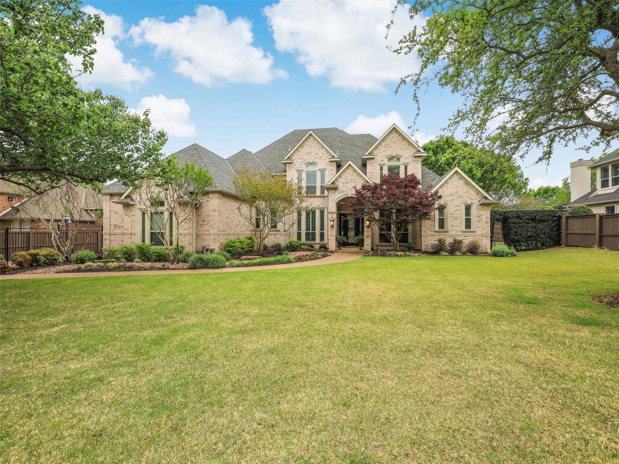 Southlake, TX 76092,609 Logans Lane