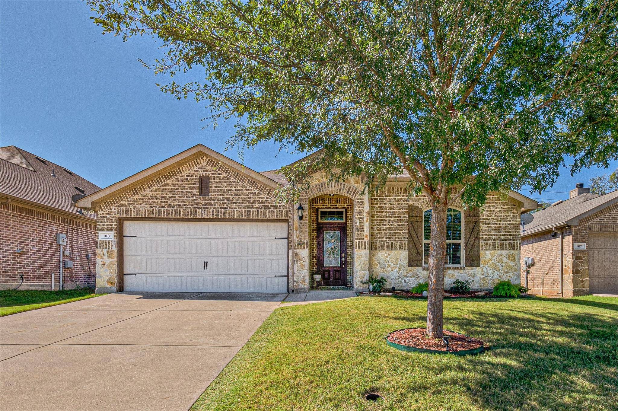 Mckinney, TX 75071,913 Kiowa Drive