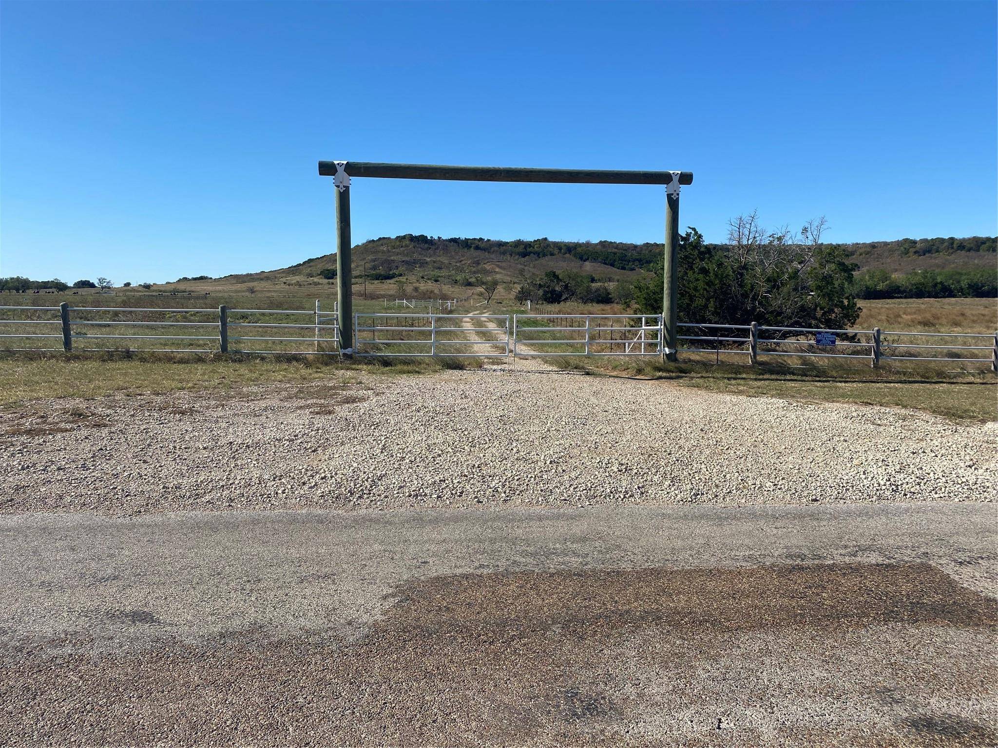 Strawn, TX 76475,25 Hells Gate