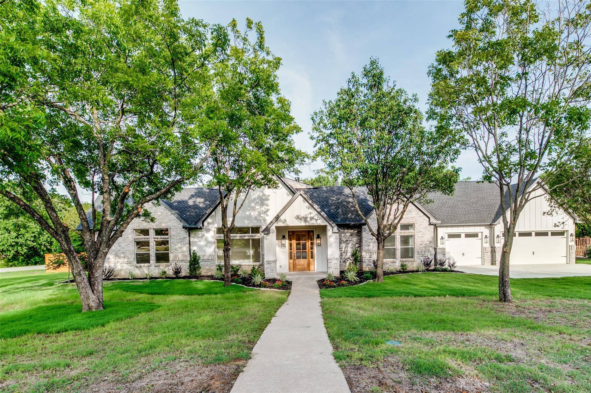 Southlake, TX 76092,1347 Meadow Glen