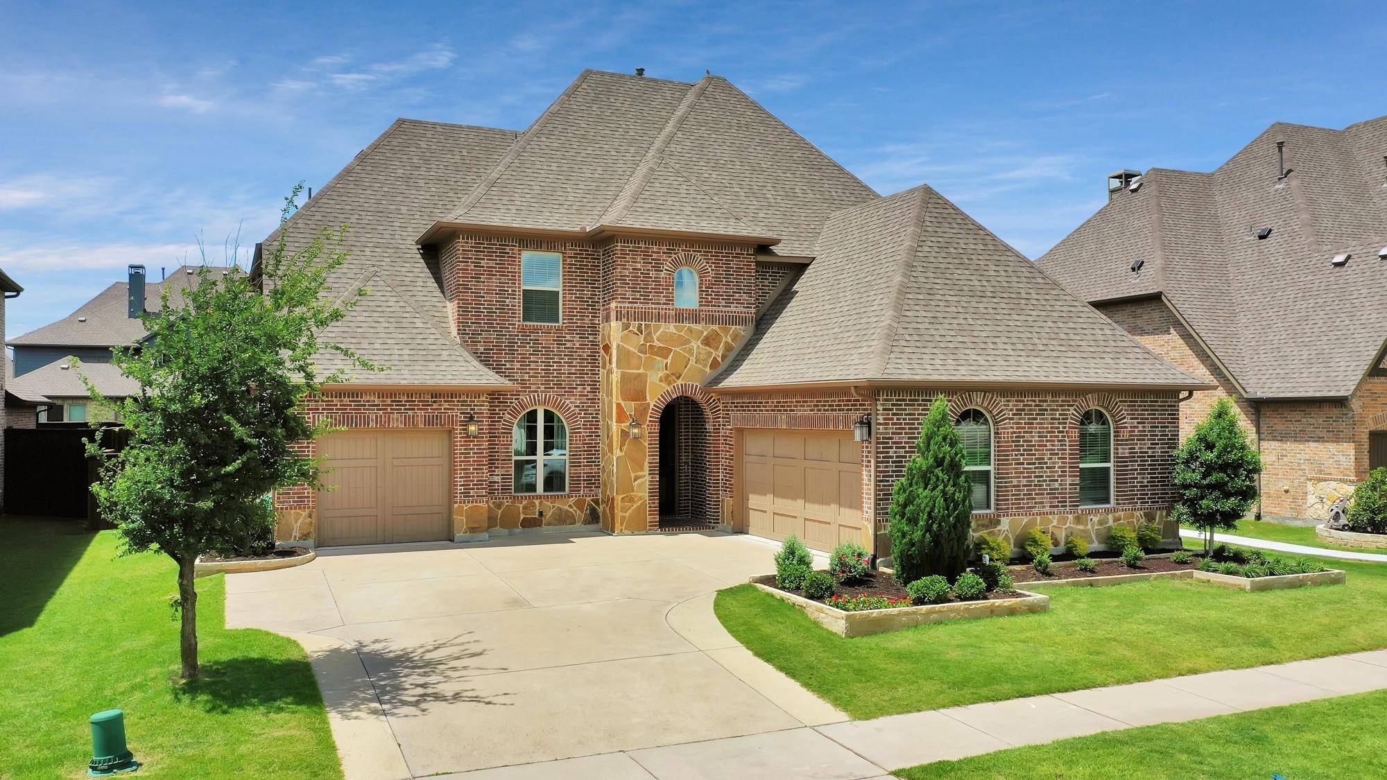 Prosper, TX 75078,960 Greenbriar Lane