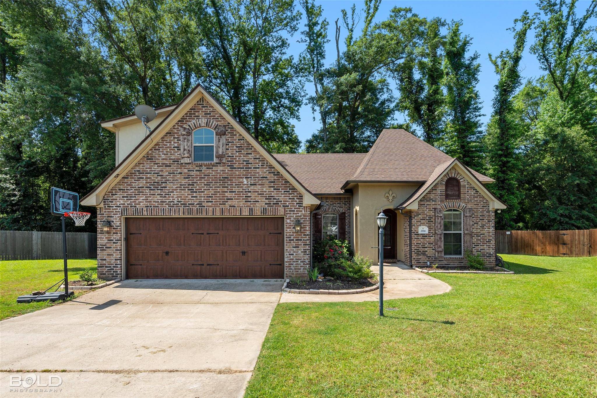 Haughton, LA 71037,204 Hannah Circle