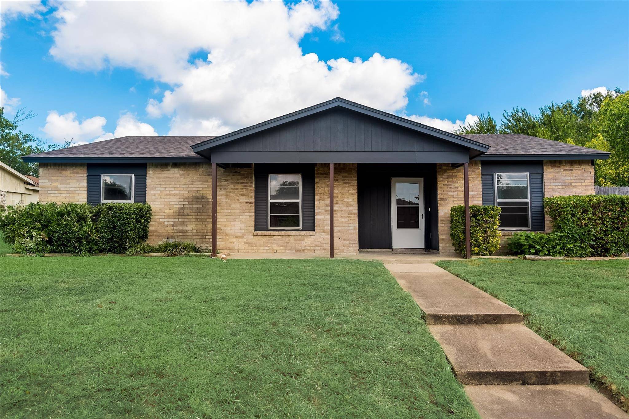 Lancaster, TX 75146,1121 Southridge Drive