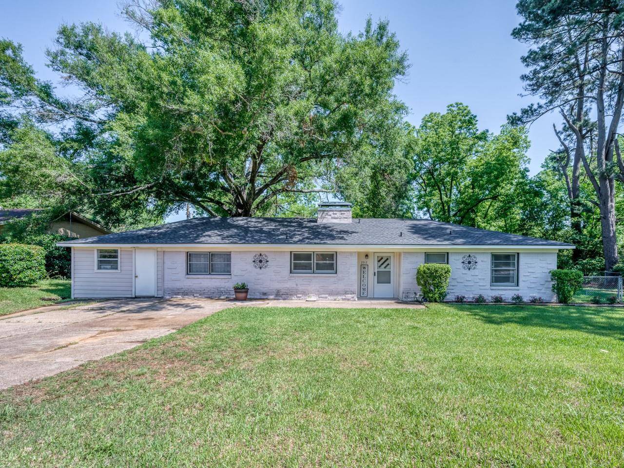 Tyler, TX 75701,2312 Hunter Street