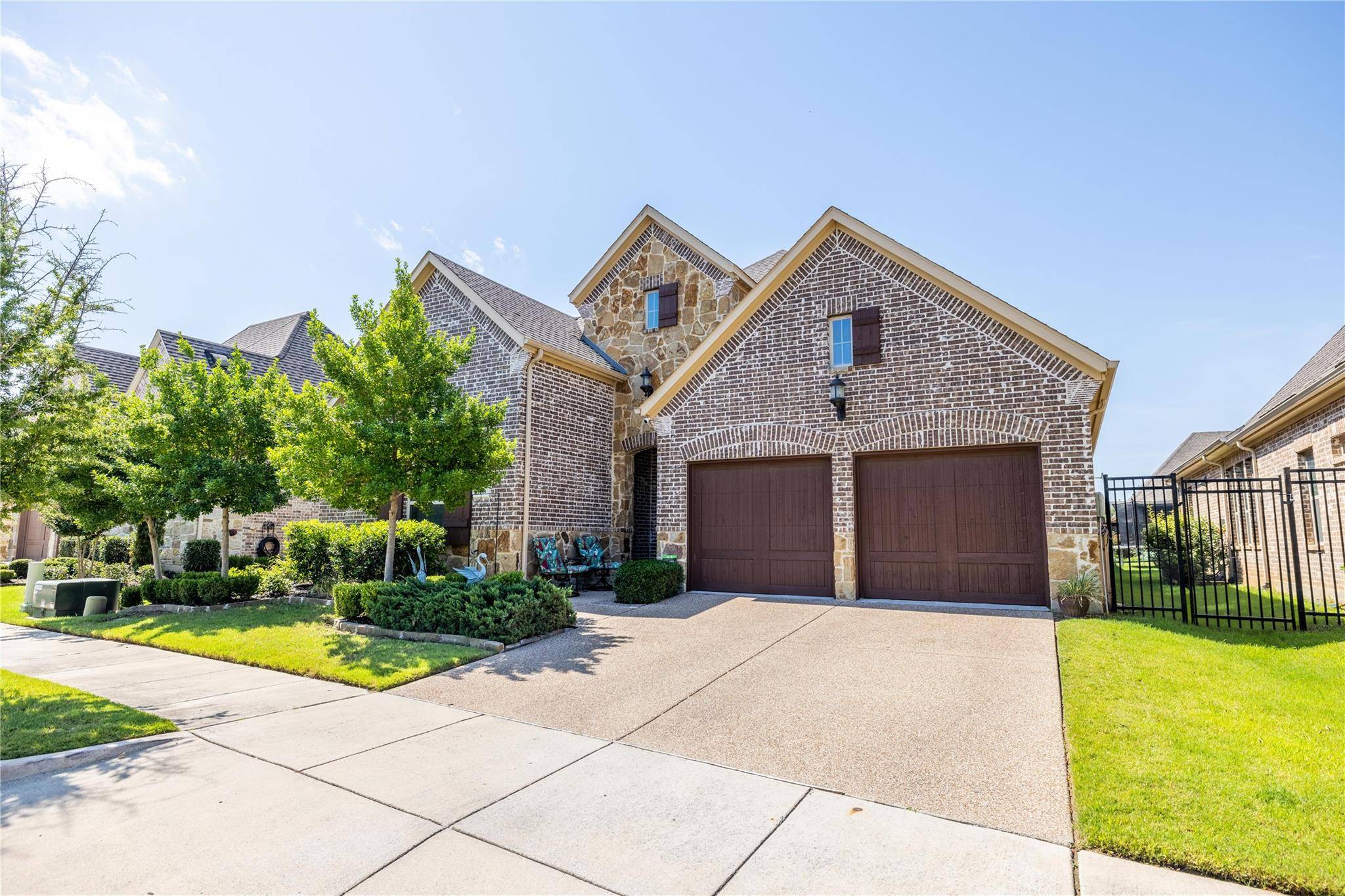 Arlington, TX 76005,1114 Ivy Charm Way