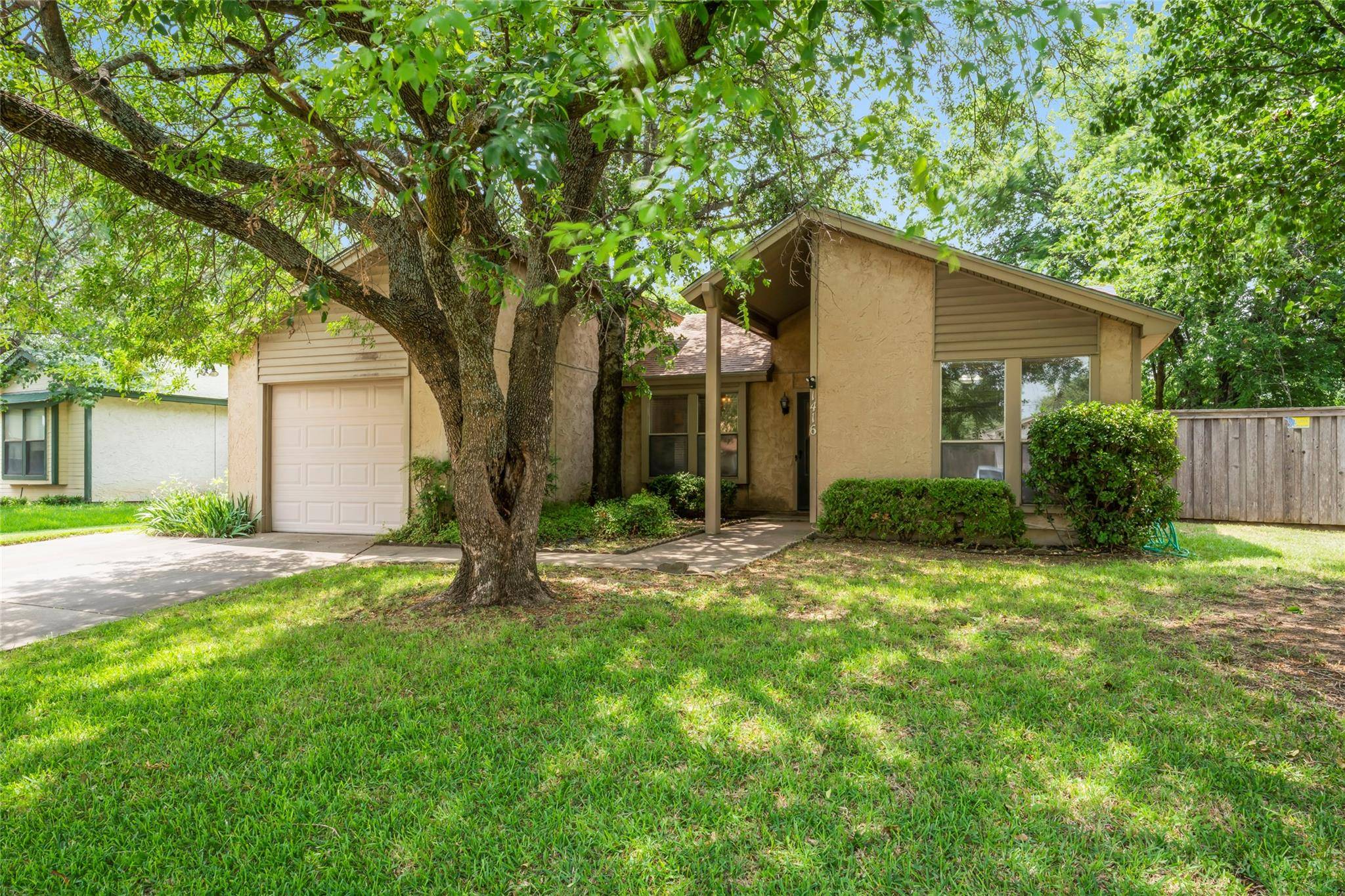 Arlington, TX 76018,1416 Colonnade Drive