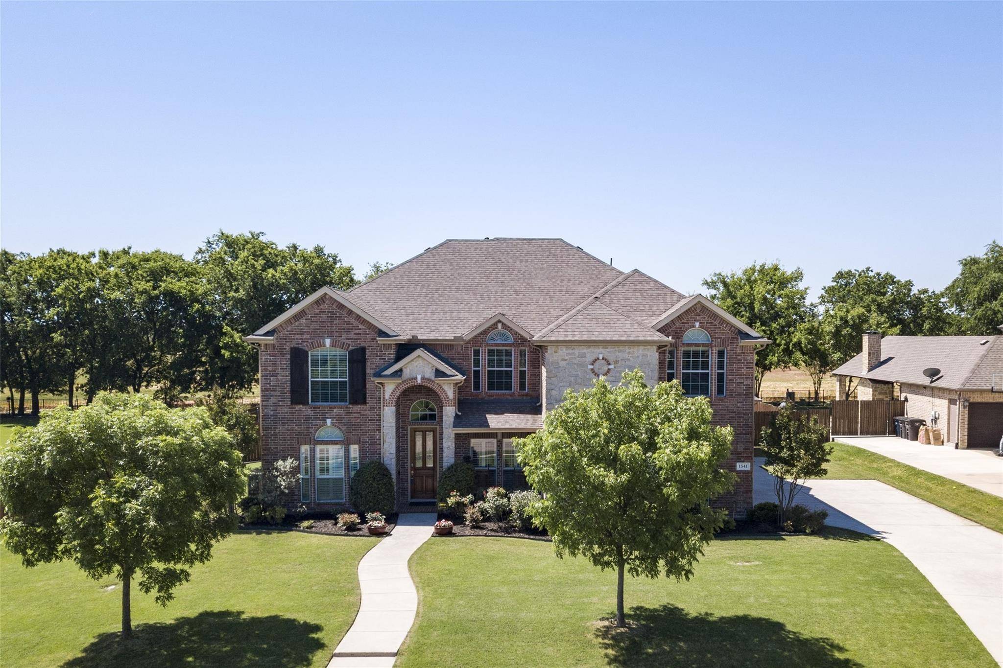 Fort Worth, TX 76052,1541 Bassett Hound Drive