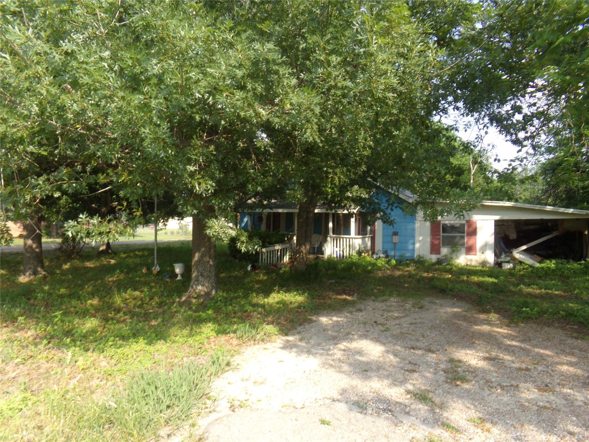 Blooming Grove, TX 76626,201 W Grady Street