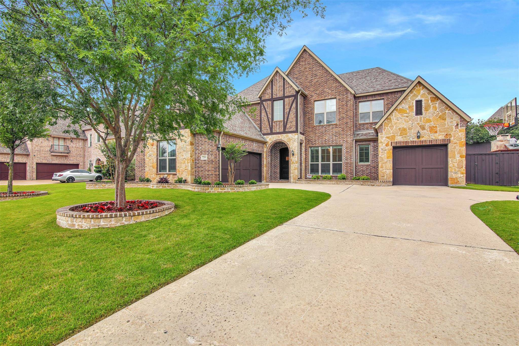 Allen, TX 75013,2261 Richmond Lane