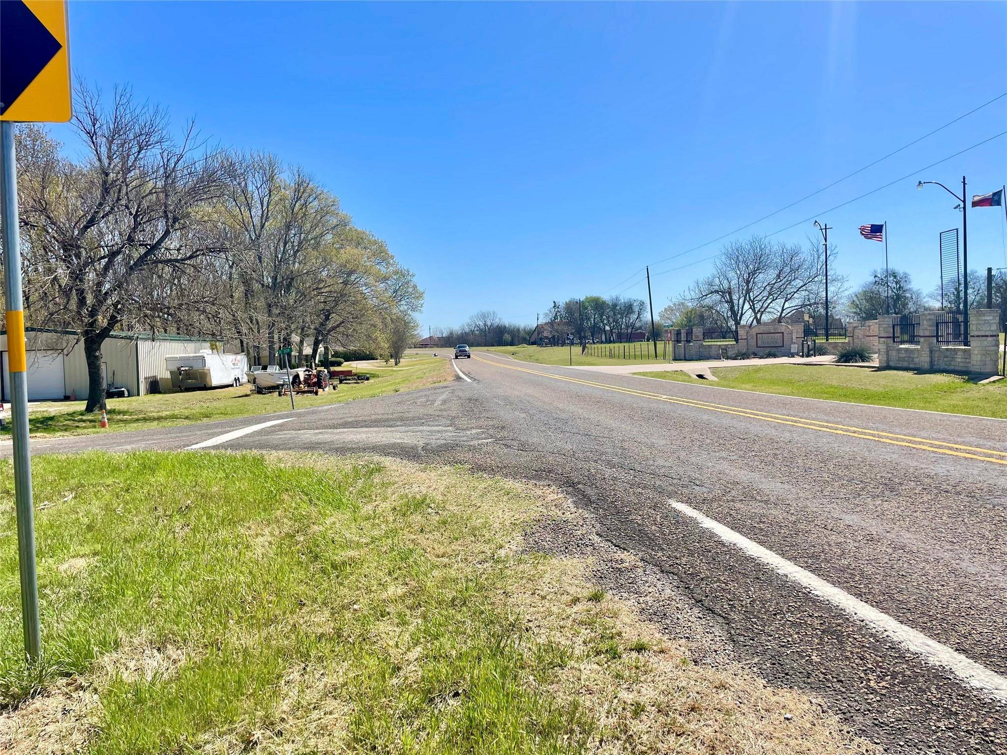 Corsicana, TX 75109,902 SE County Road 3129