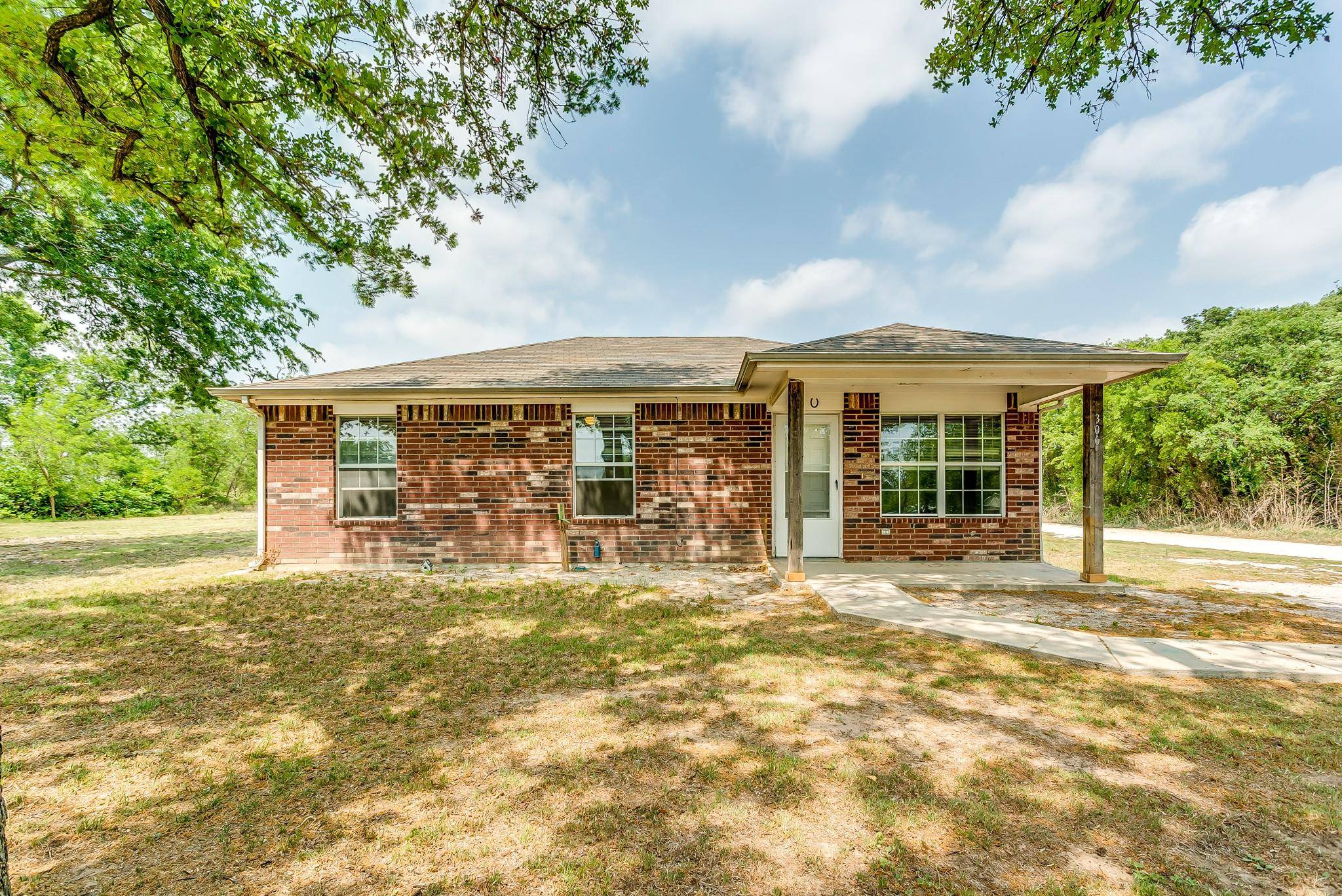 Rising Star, TX 76471,300 S Graves Street