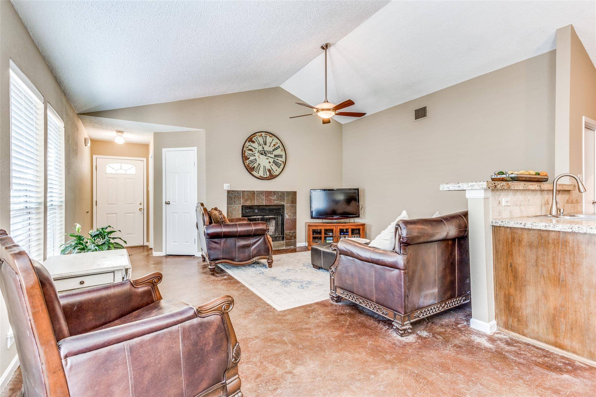 Coppell, TX 75019,117 Pinyon Lane