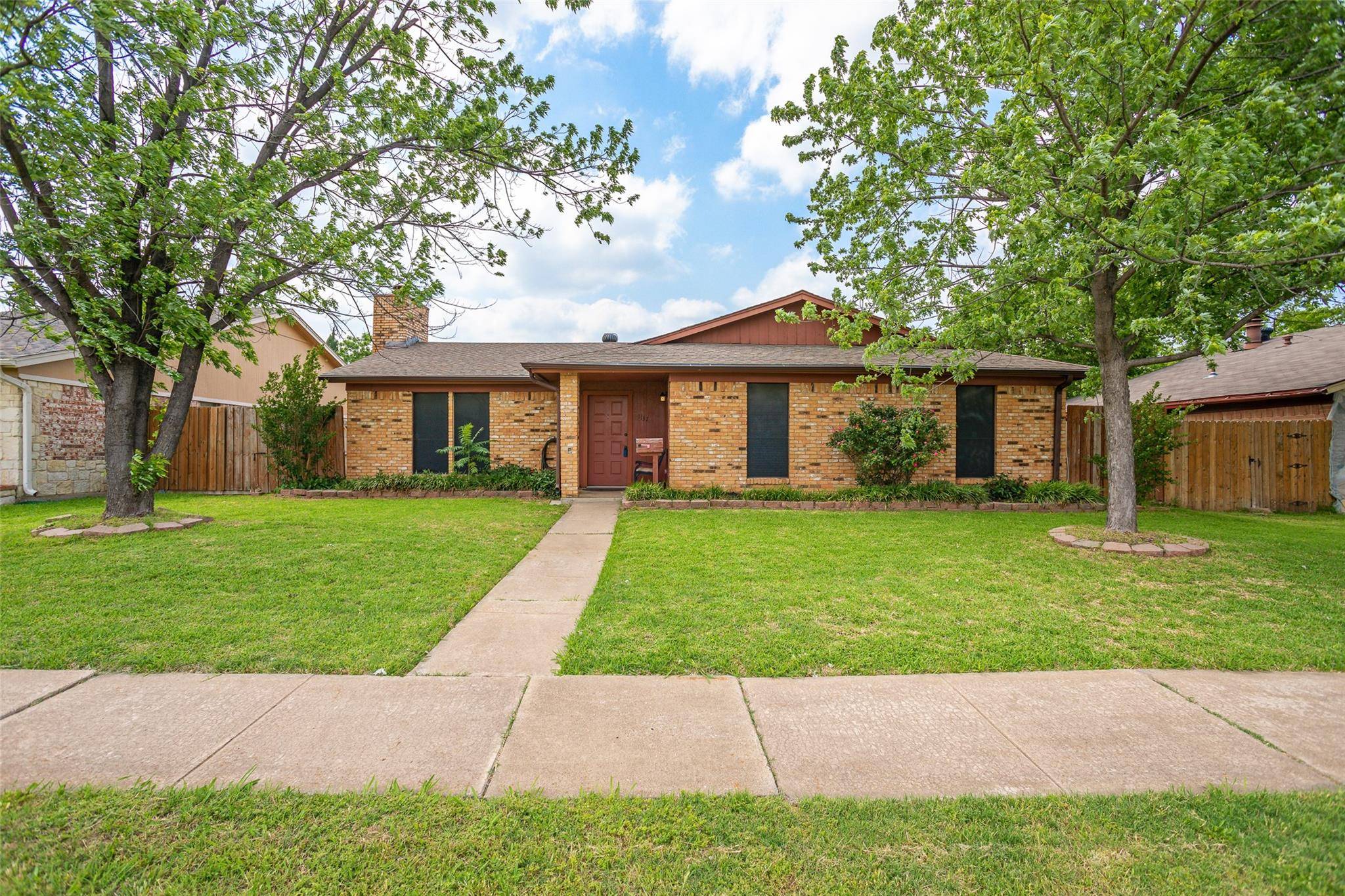 Garland, TX 75040,1137 Pleasant Valley Road