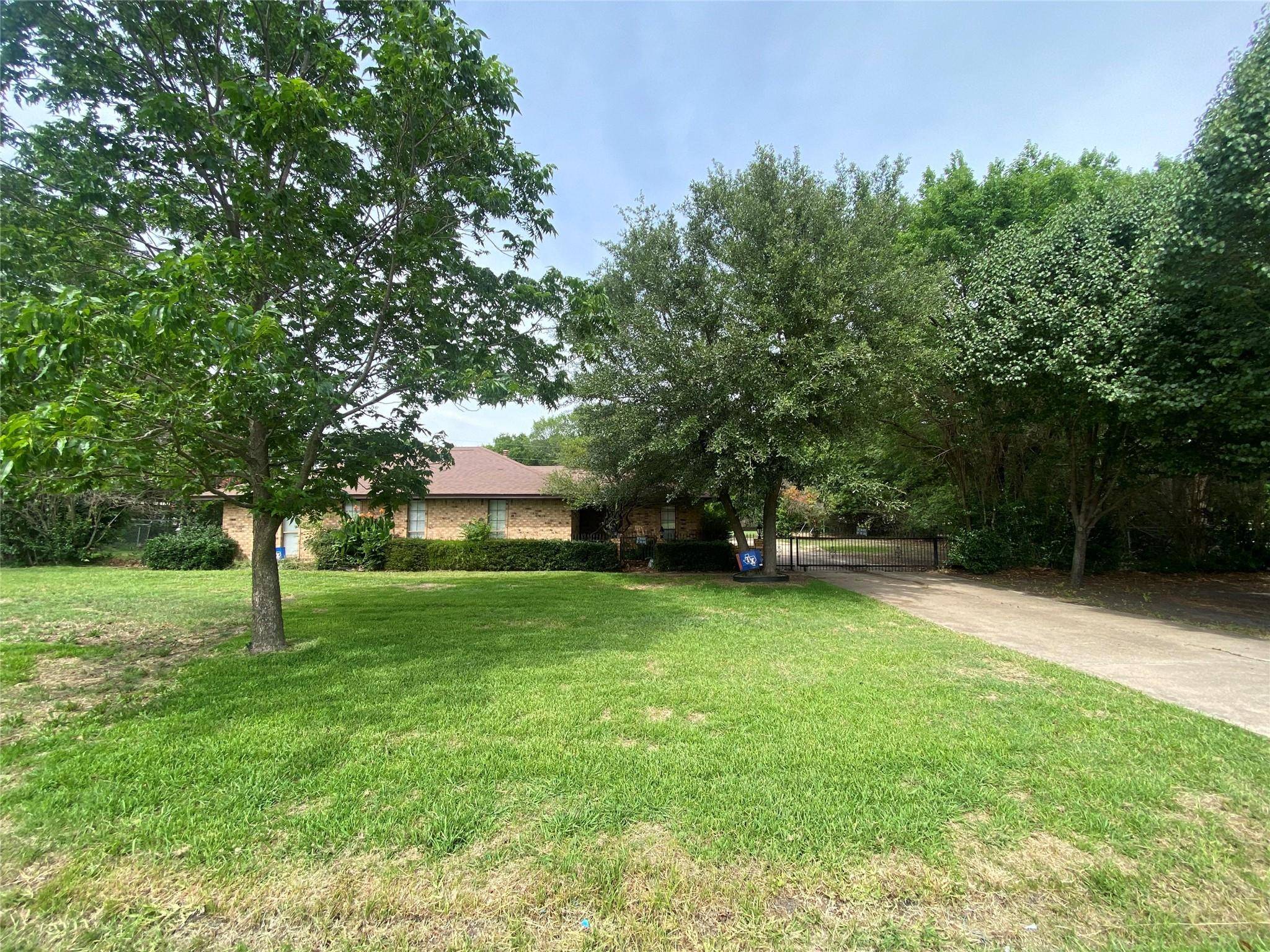 Palmer, TX 75152,214 Kimberly Hill