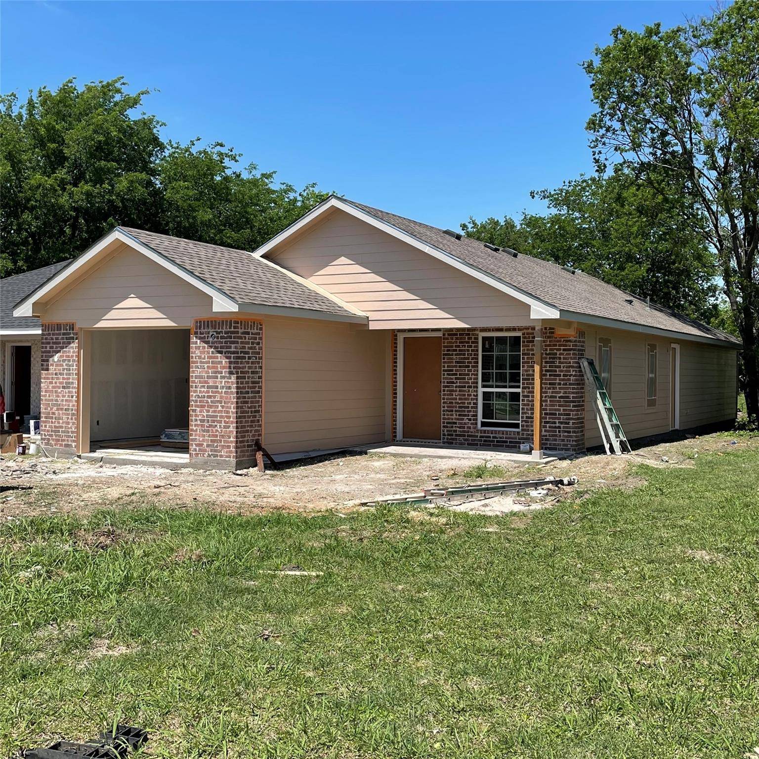 Itasca, TX 76055,705 1/2 E South