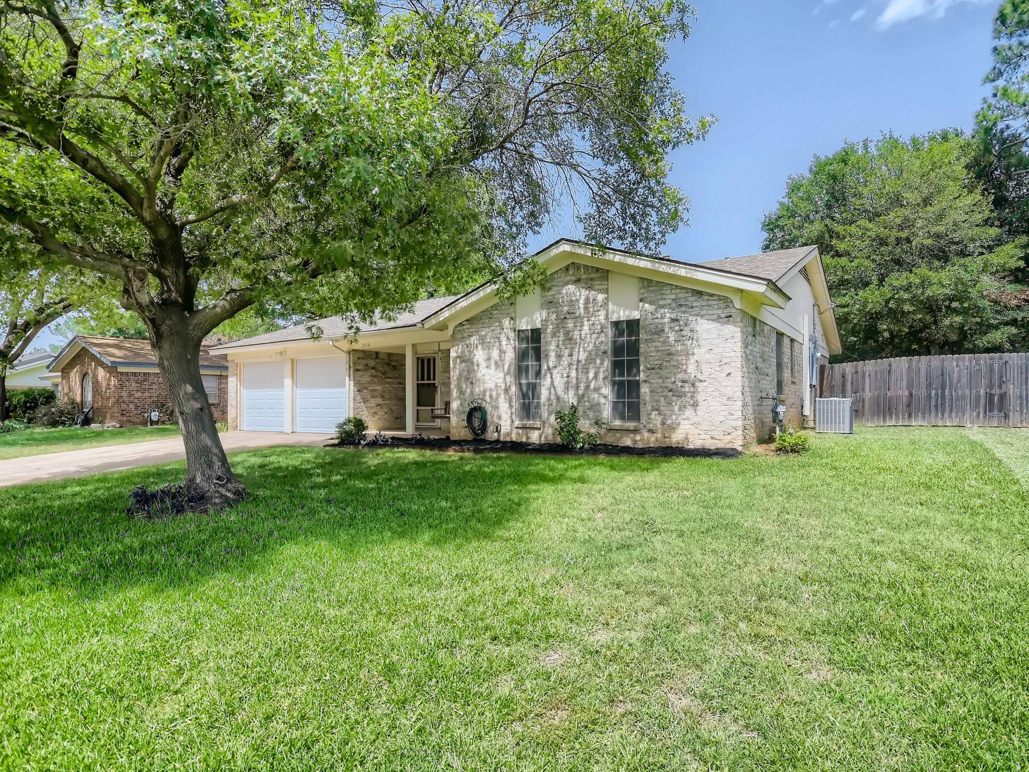 Bedford, TX 76021,2316 Shady Meadow Drive