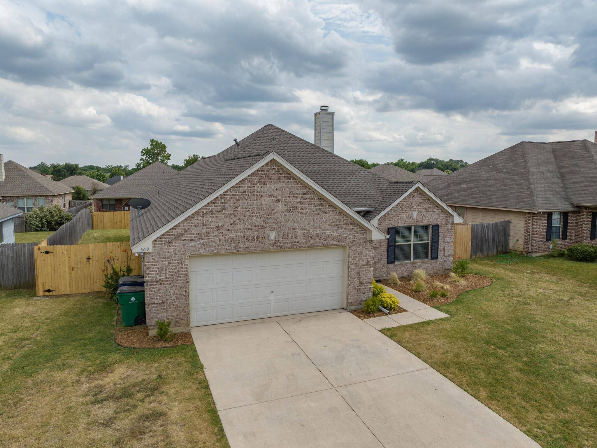 Aubrey, TX 76227,309 Glenview Drive