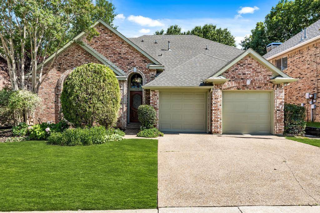 Bedford, TX 76021,3808 Periwinkle Street