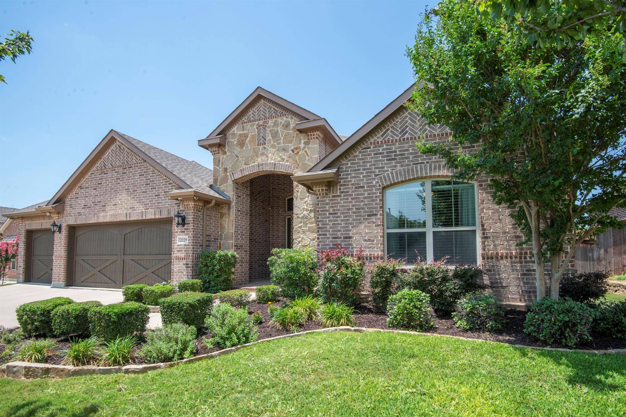 Grand Prairie, TX 75050,2229 Clarebrooke Drive