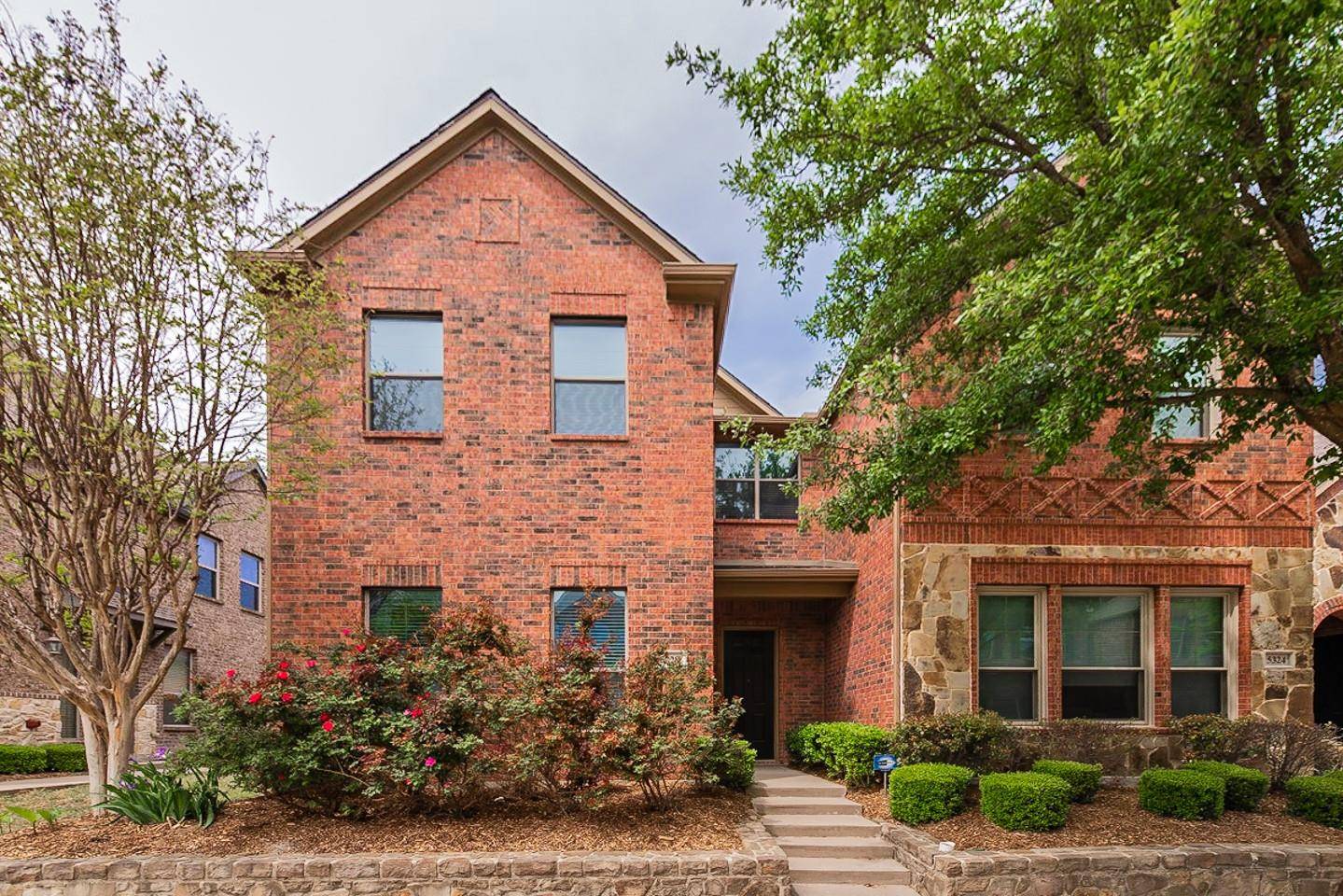 Mckinney, TX 75070,5328 Locust Drive