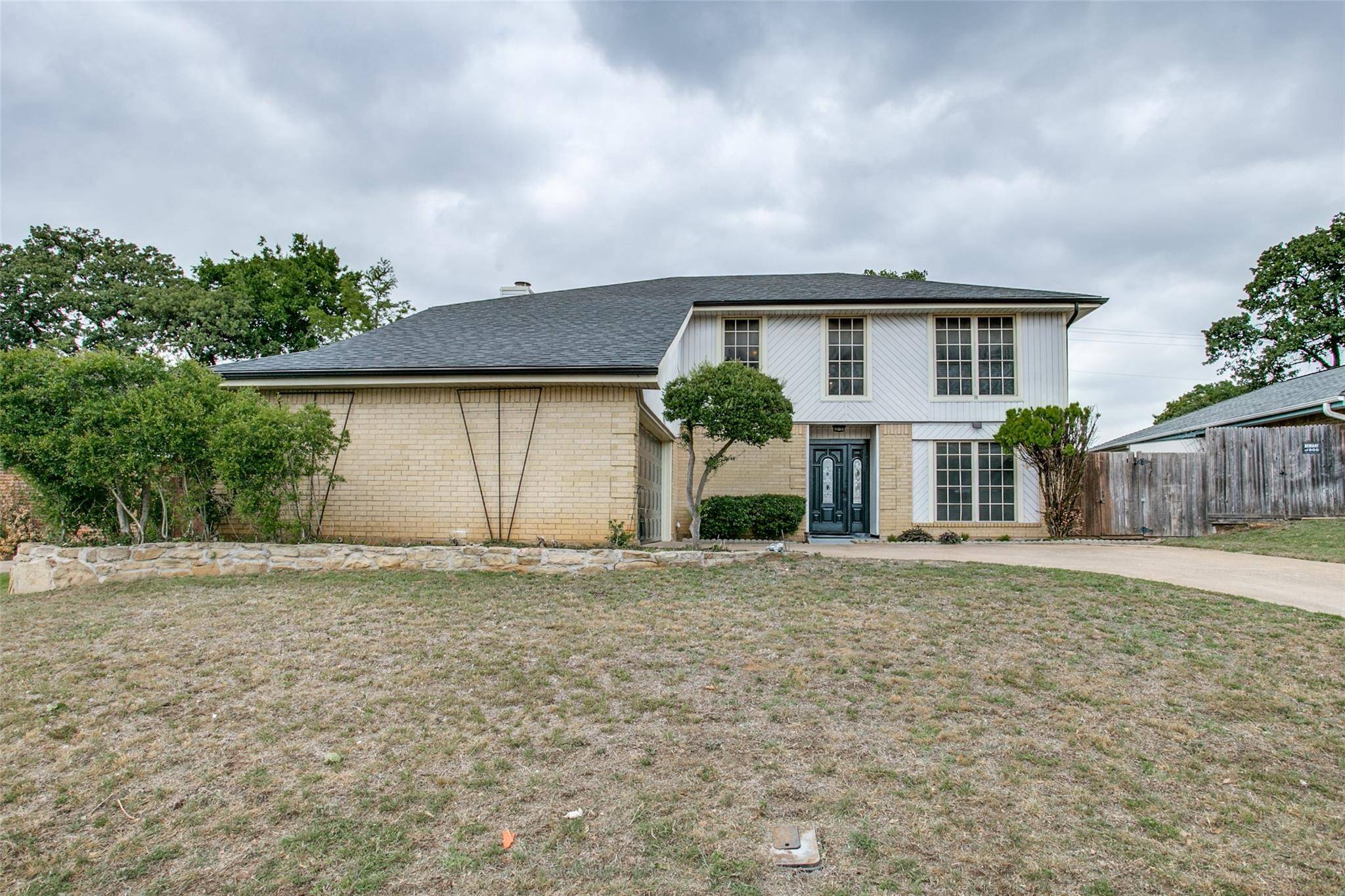 Euless, TX 76039,101 Springridge Lane