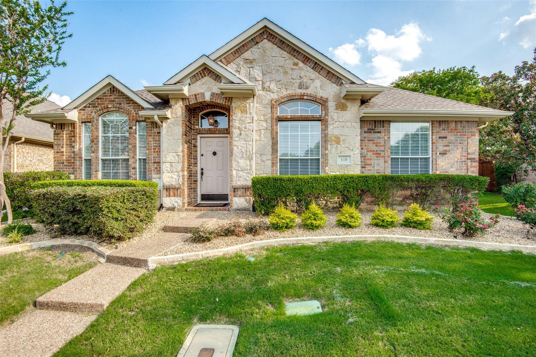 Irving, TX 75063,118 Stonecreek Drive