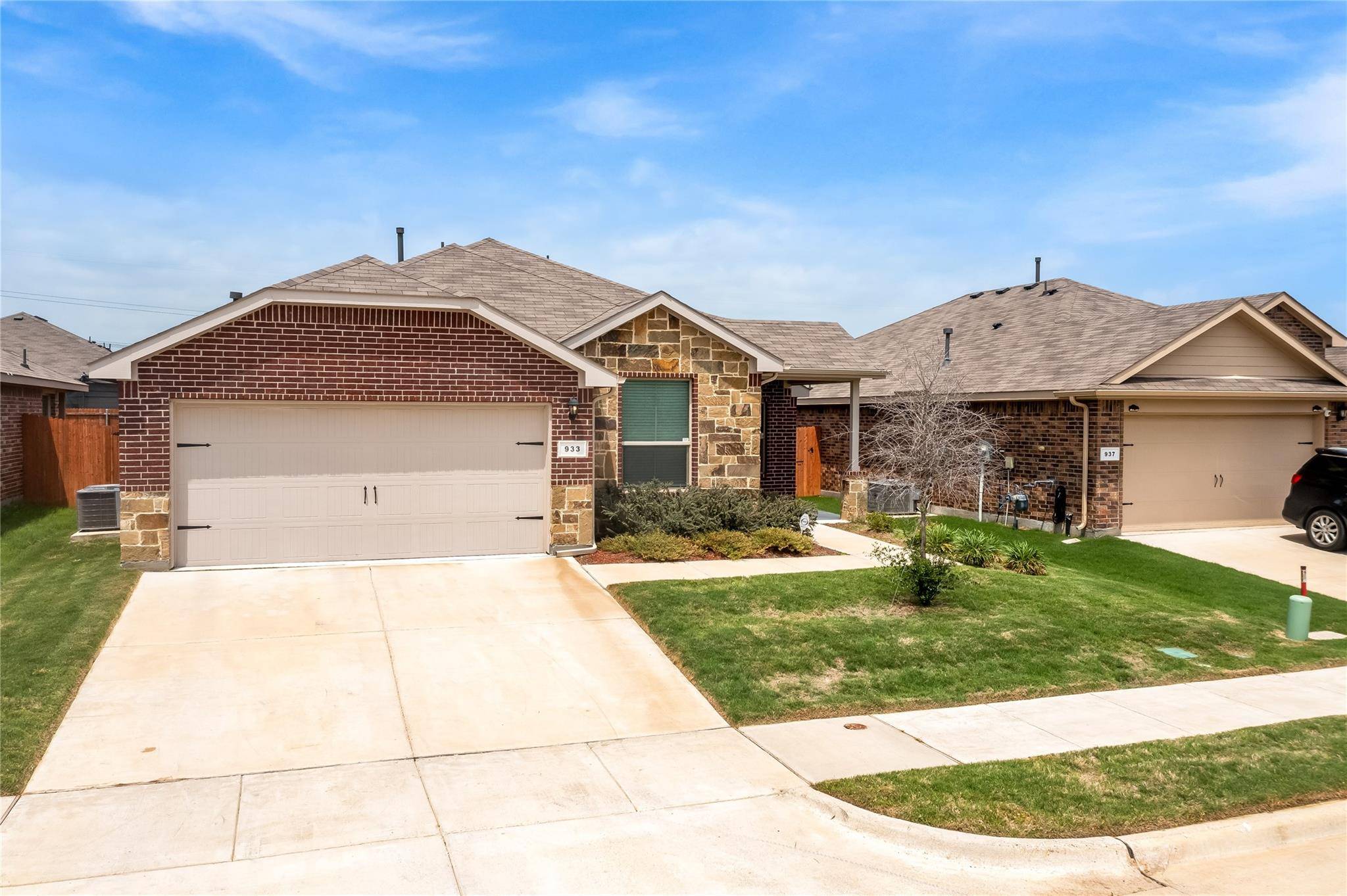 Crowley, TX 76036,933 Rutherford Drive